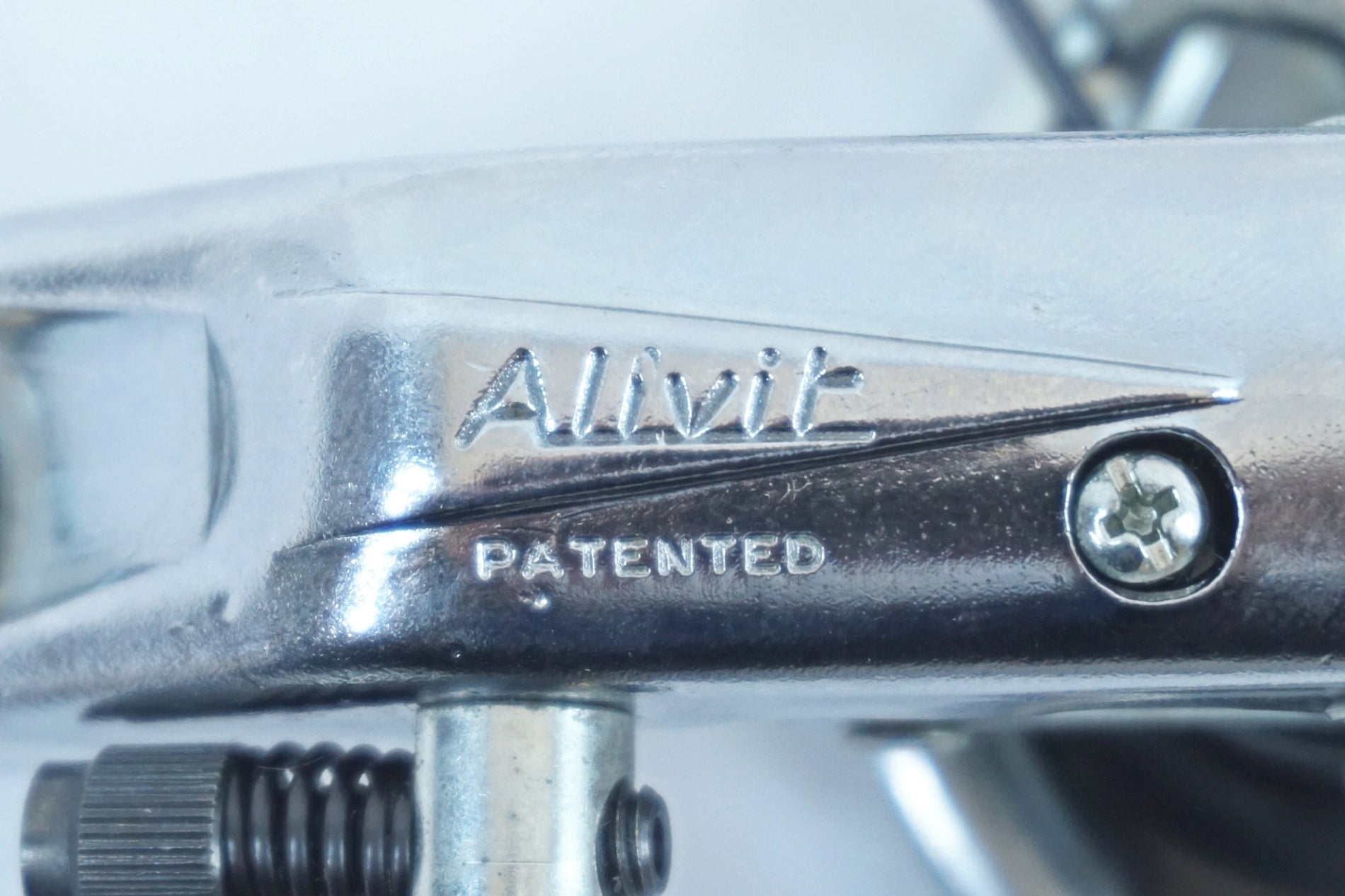 HURET 「ユーレー」 ALLVIT リアディレイラー / 有明ガーデン店