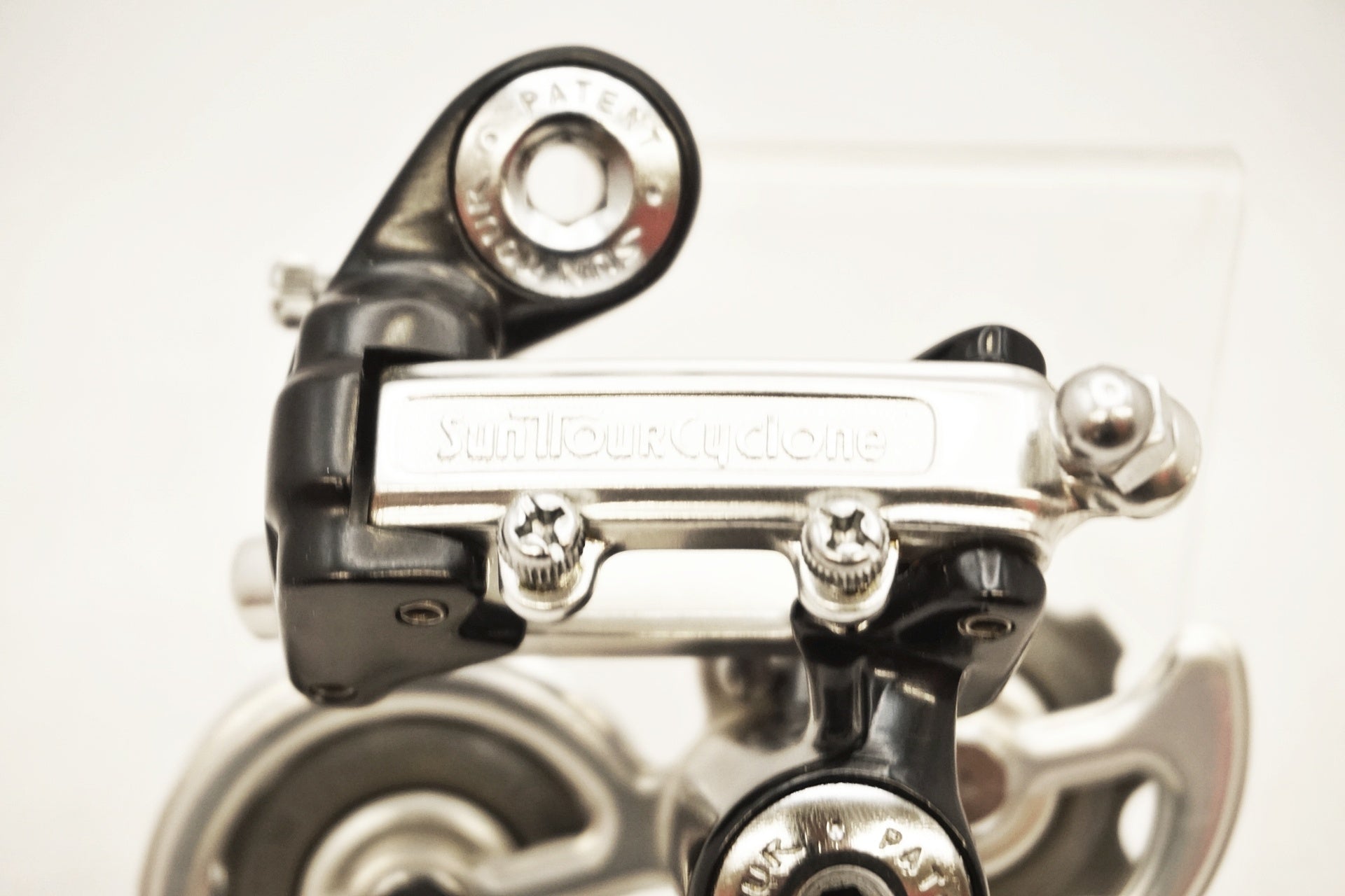 Suntour Cyclone リアディレイラーGT 80年代未使用品 Suntour Cyclone リアディレイラーGT 80年代未使用品 Suntour Cyclone