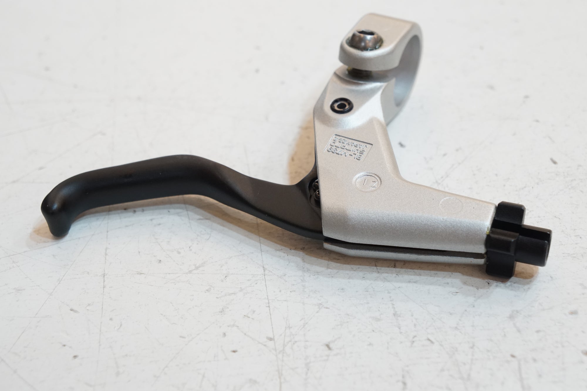 シマノ SHIMANO DEORE XT ブレーキレバーセット 未開封 SHIMANO 「シマノ」 DEORE XT BL-M8100 ブレーキレバーセット