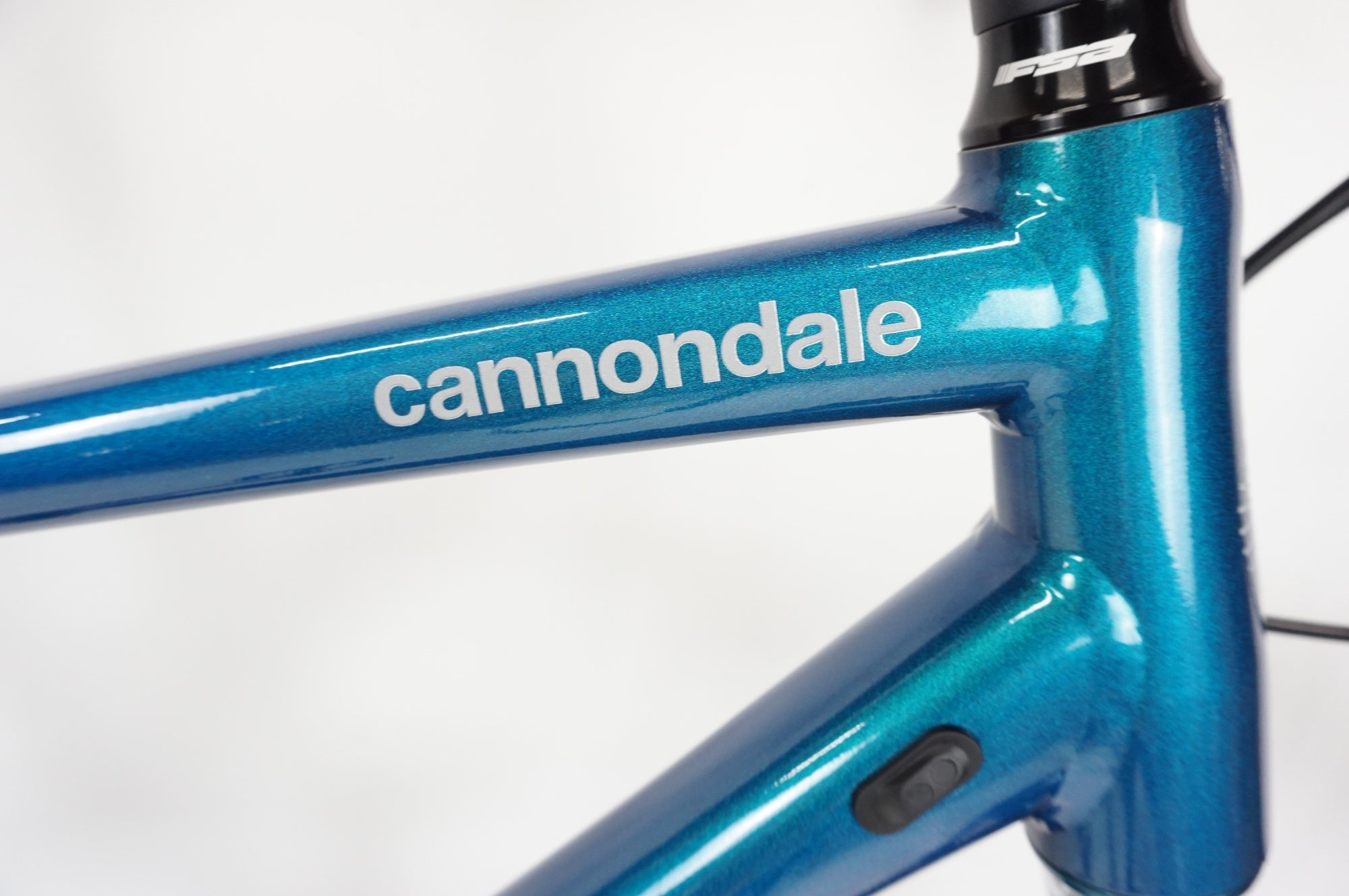 CANNONDALE 「キャノンデール」 QUICK4 DISC 2023年モデル クロスバイク / 大宮店