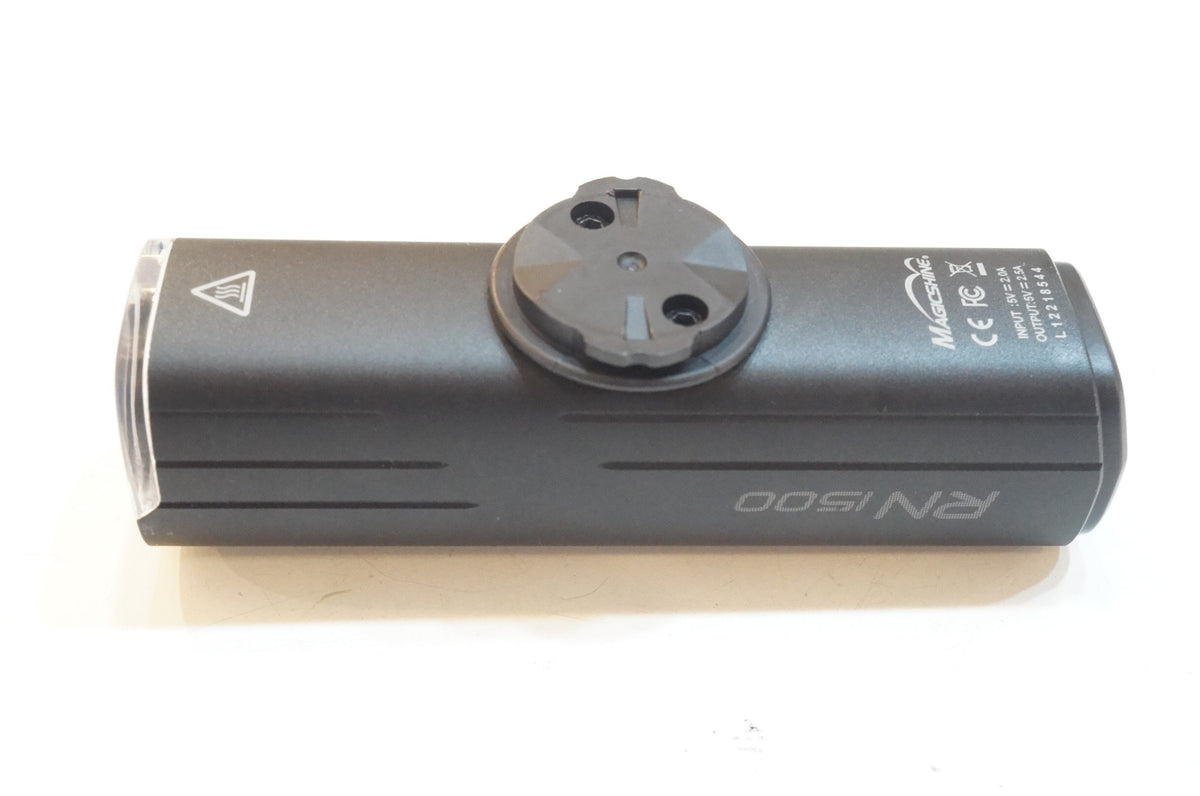 OLIGHT 「オーライト」 RN 1500 フロントライト / 浦和ベース