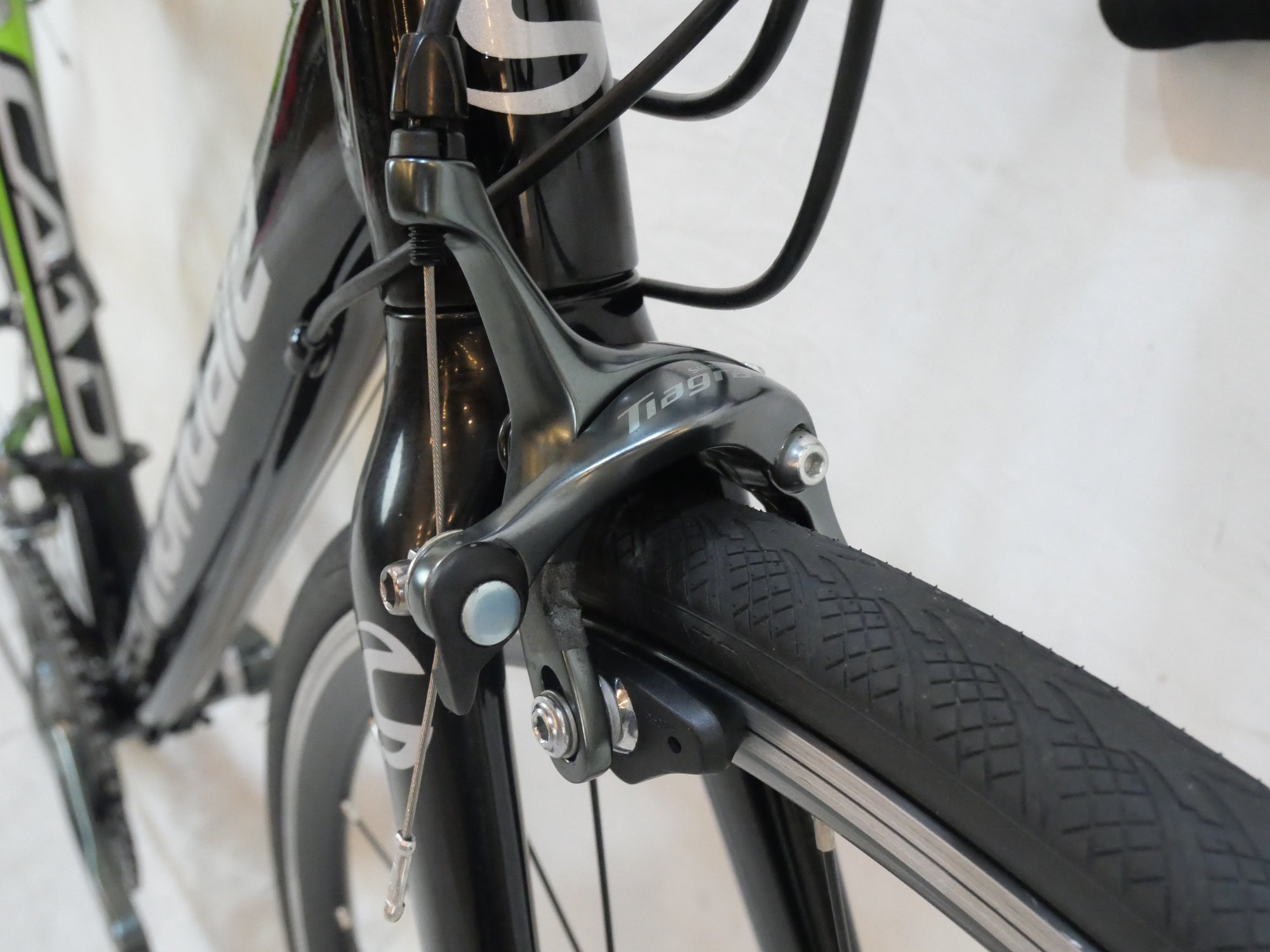 CANNONDALE 「キャノンデール」 CAAD OPTIMO TIAGRA 2018年モデル ロードバイク / バイチャリ浦和ベース