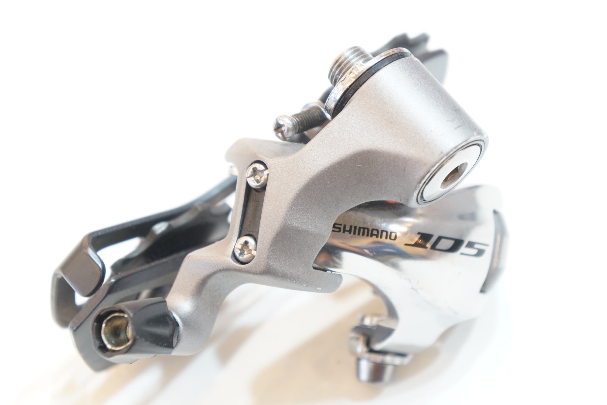 SHIMANO 「シマノ」 105 RD-5700 リアディレイラー / バイチャリ浦和ベース