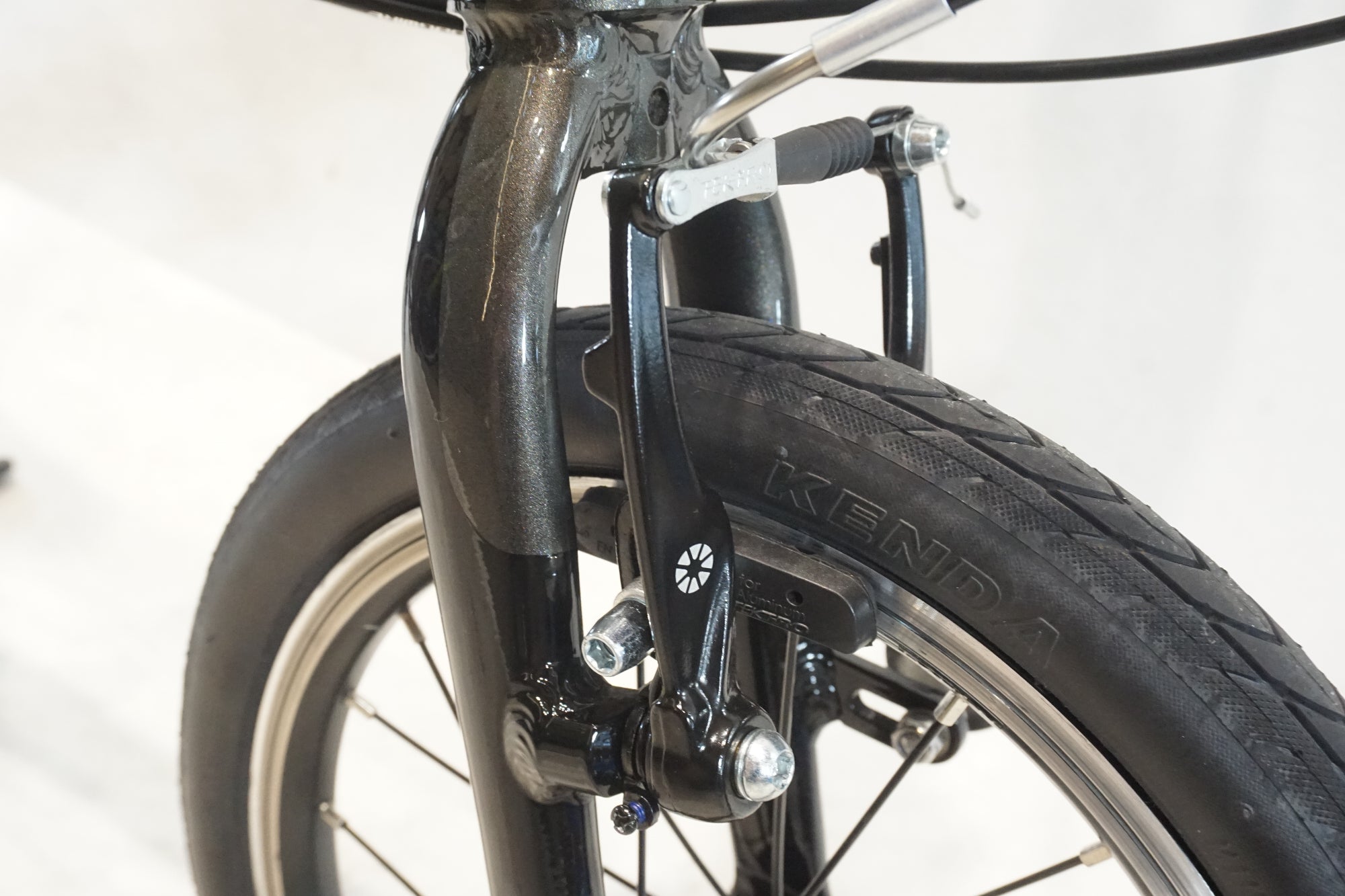 DAHON 「ダホン」 K3 2022年モデル 14インチ 折り畳み自転車 / 横浜戸塚店