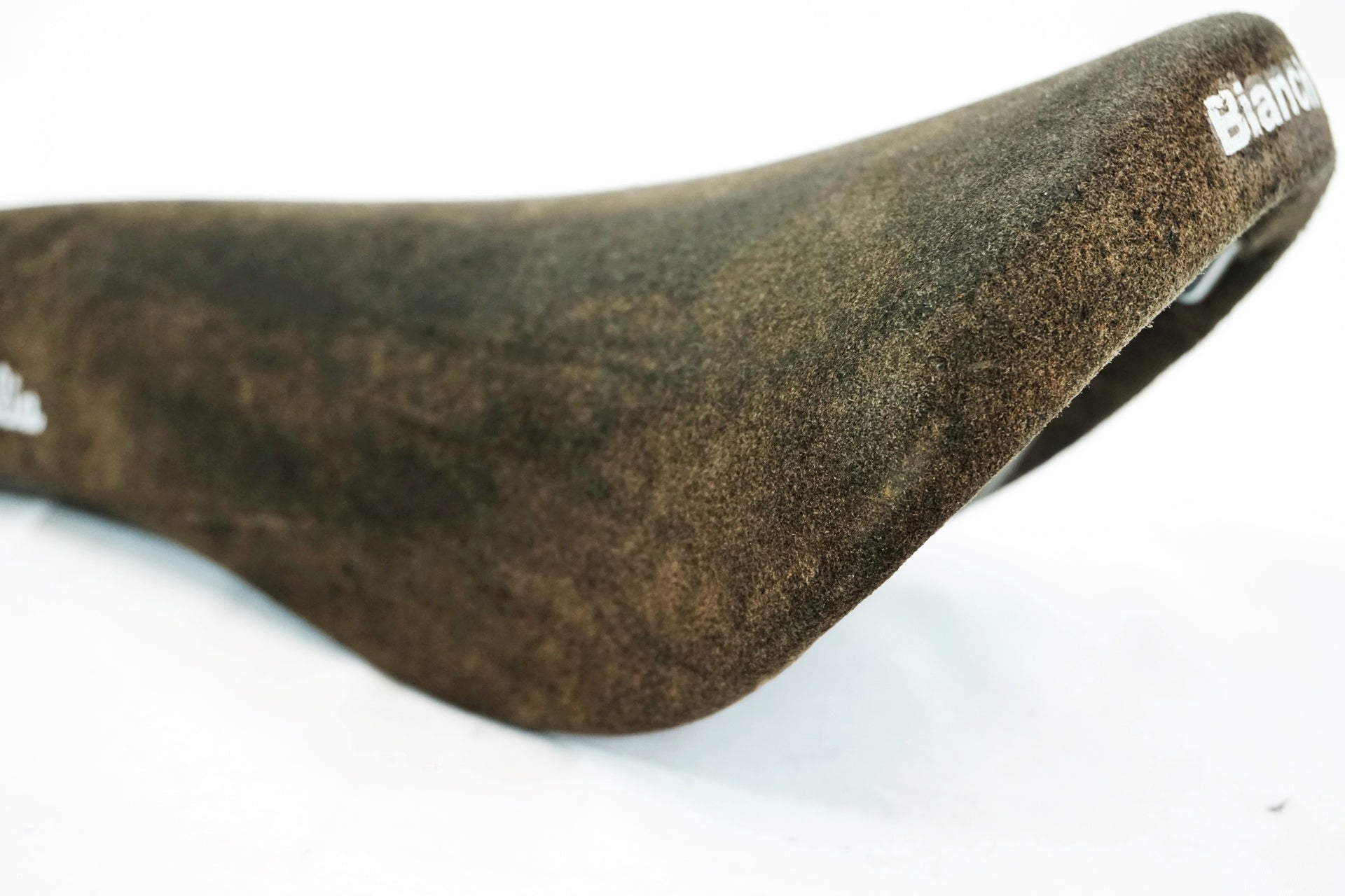SELLE ITALIA 「セライタリア」 BIANCHI サドル / 有明ガーデン店
