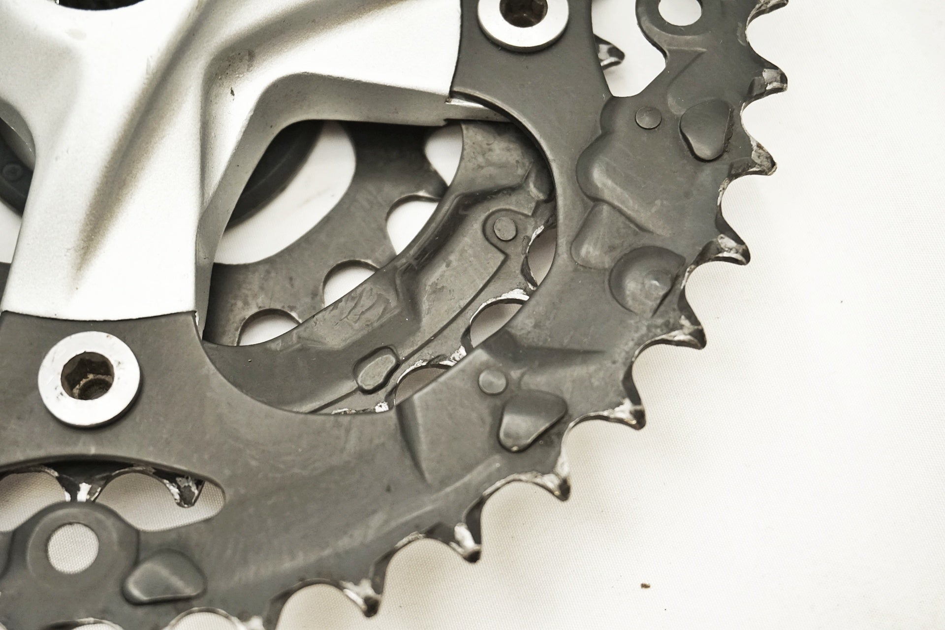 SHIMANO 「シマノ」 FC-M361 42-22T 175mm クランクセット / 有明