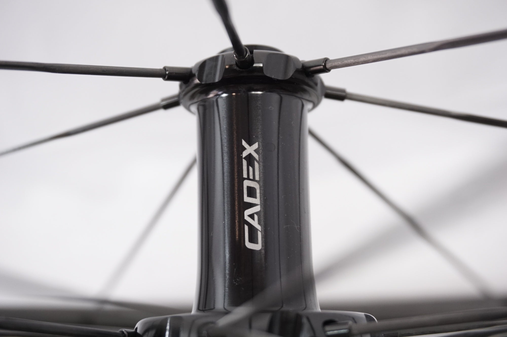CADEX 「カデックス」 42 TUBELESS DISC シマノ11速 ホイールセット / 世田谷店