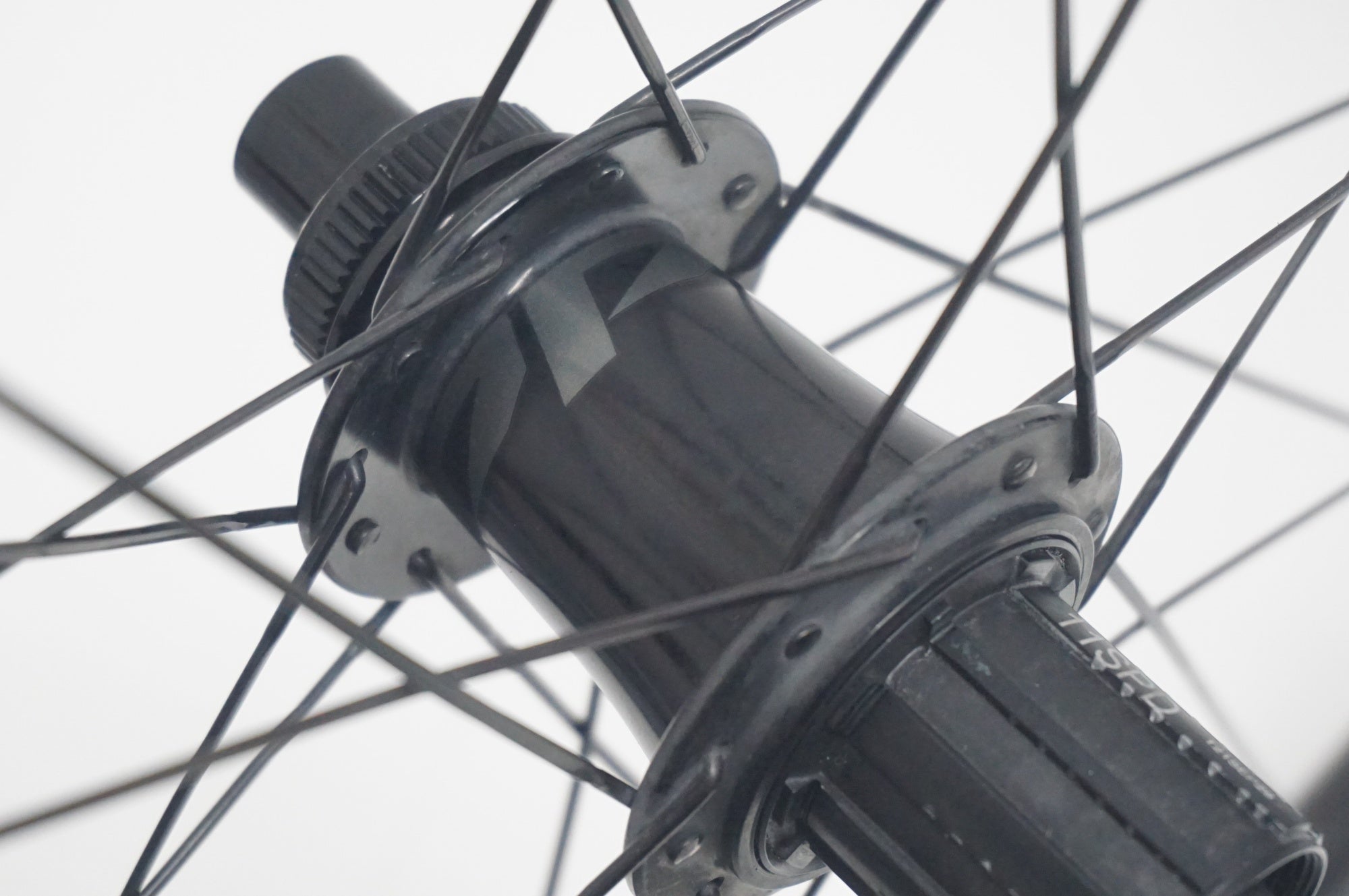 ZIPP 「ジップ」 303S DISC シマノ11速 ホイールセット / 福岡店