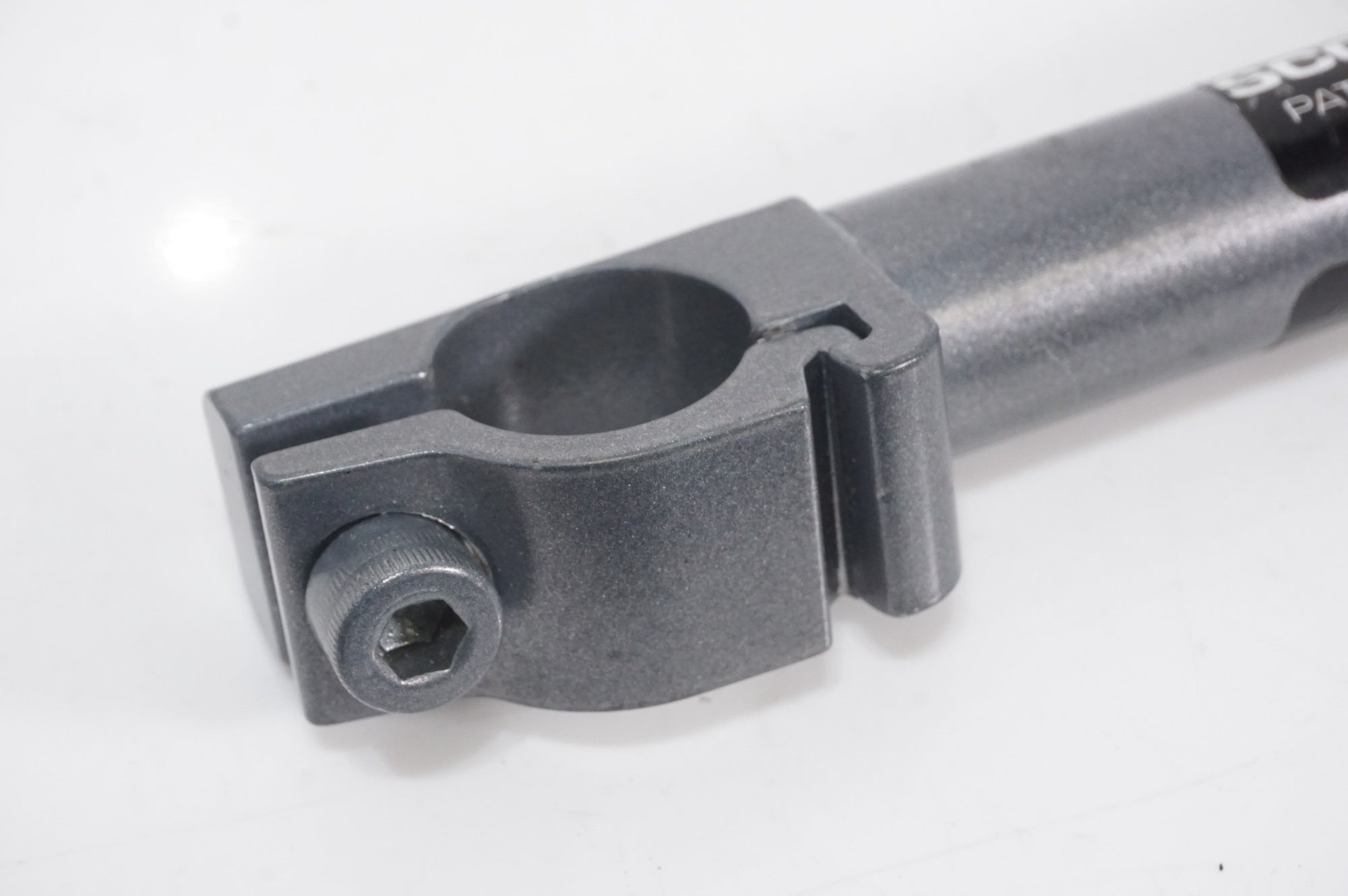 SCOTT 「スコット」 φ23.8 DHバー / AKIBA店