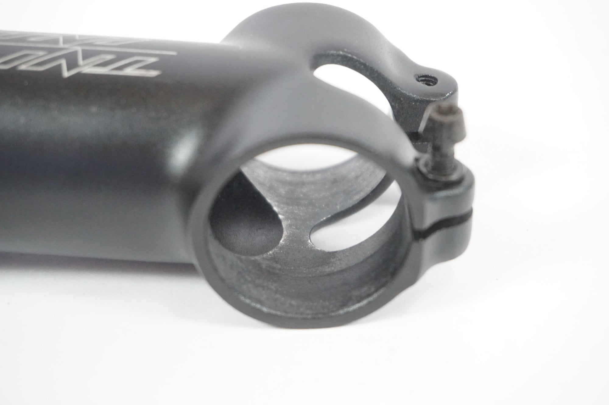 TNI 「ティーエヌアイ」 HELIUM6 φ31.8 80mm ステム / 宇都宮店