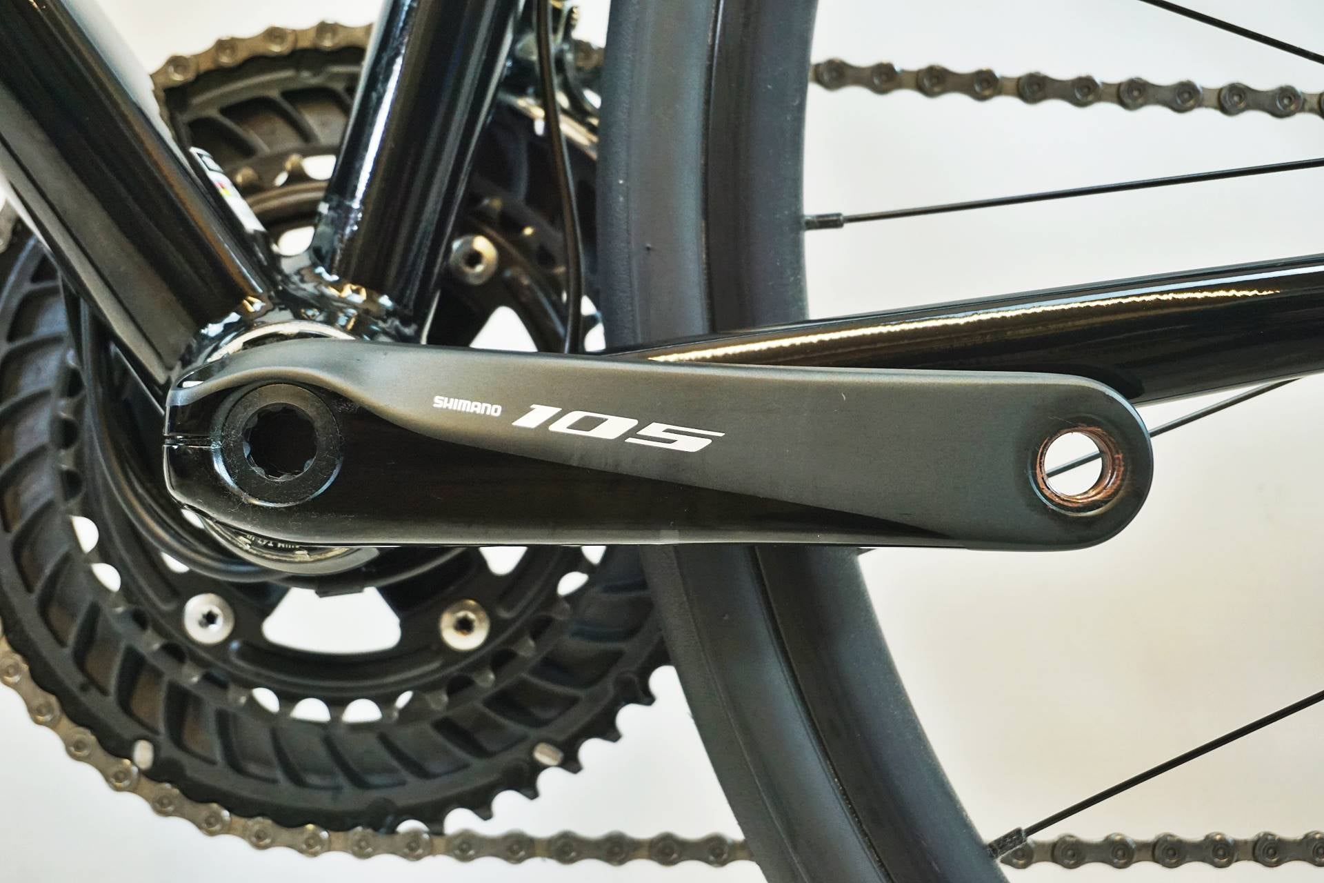TREK 「トレック」 EMONDA ALR 5 2023年モデル ロードバイク / 有明ガーデン店