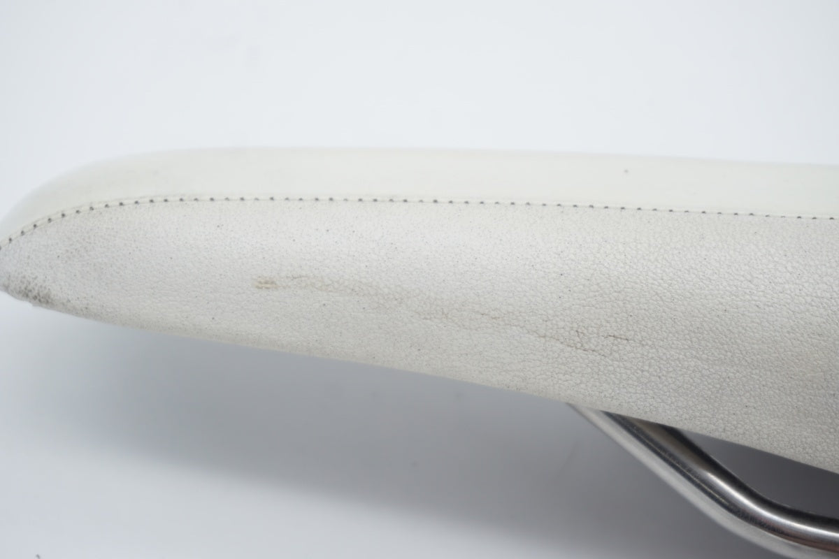 FIZIK 「フィジーク」 ARIONE WING FLEX サドル / 滋賀大津店