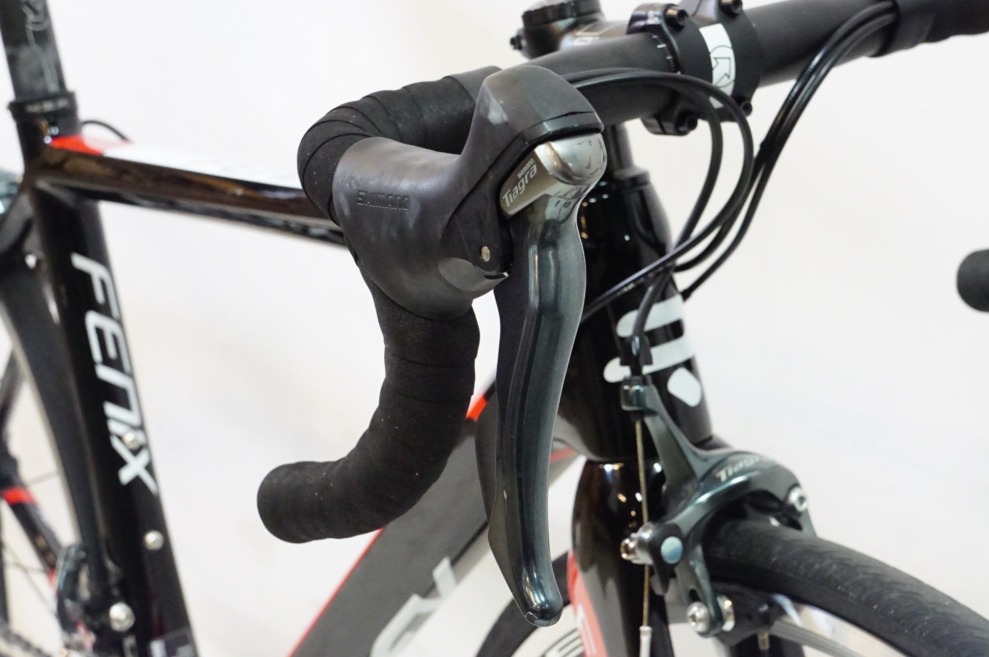 ティンティン　RIDLEY FENIX2017 2017 Ridley Fenix Alloy ULTEGRA MIX – Specs, Comparisons