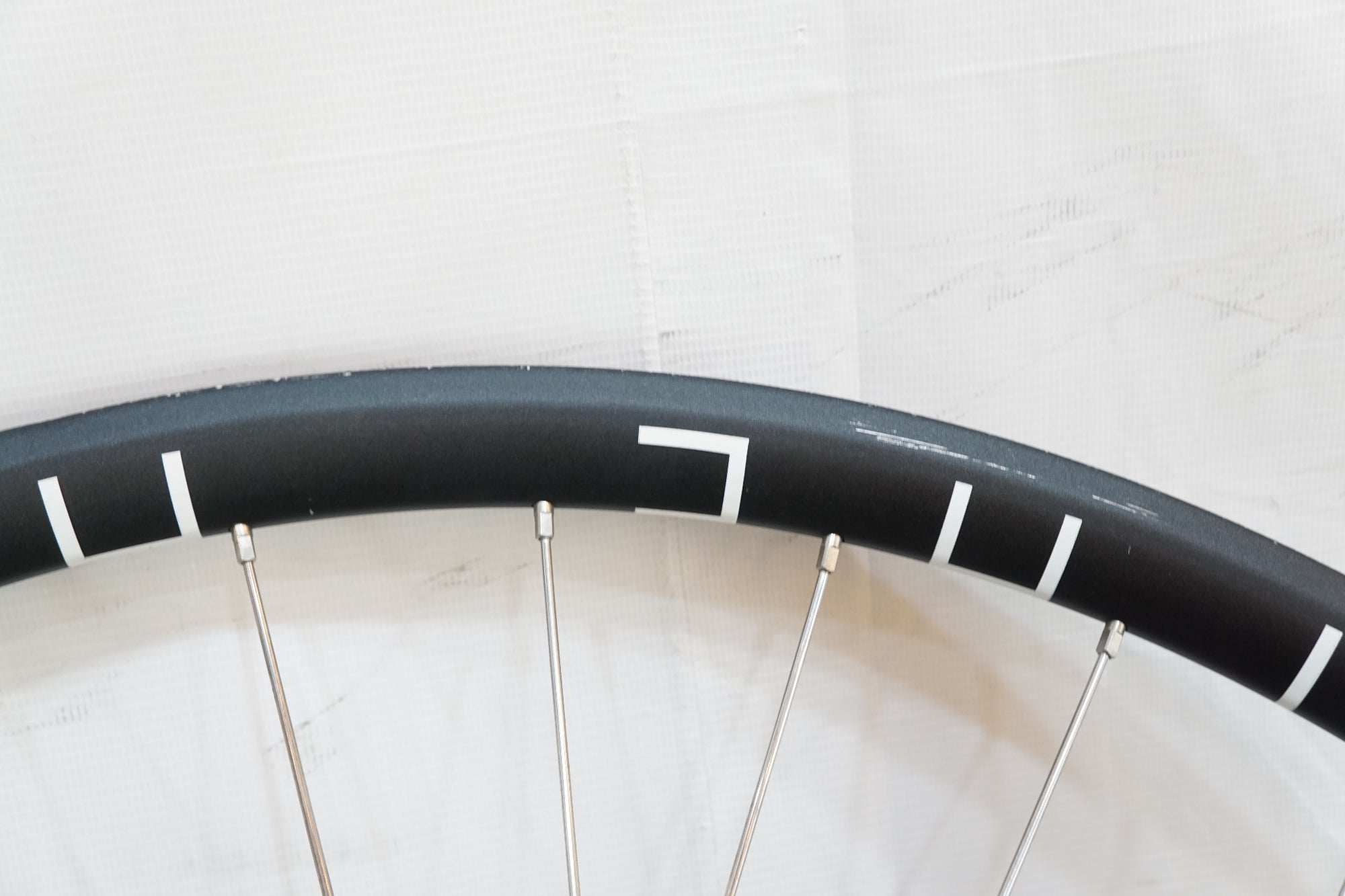 H PLUS SON 「エイチ プラス サン」 THE HYDRA ノーブランドハブ リア