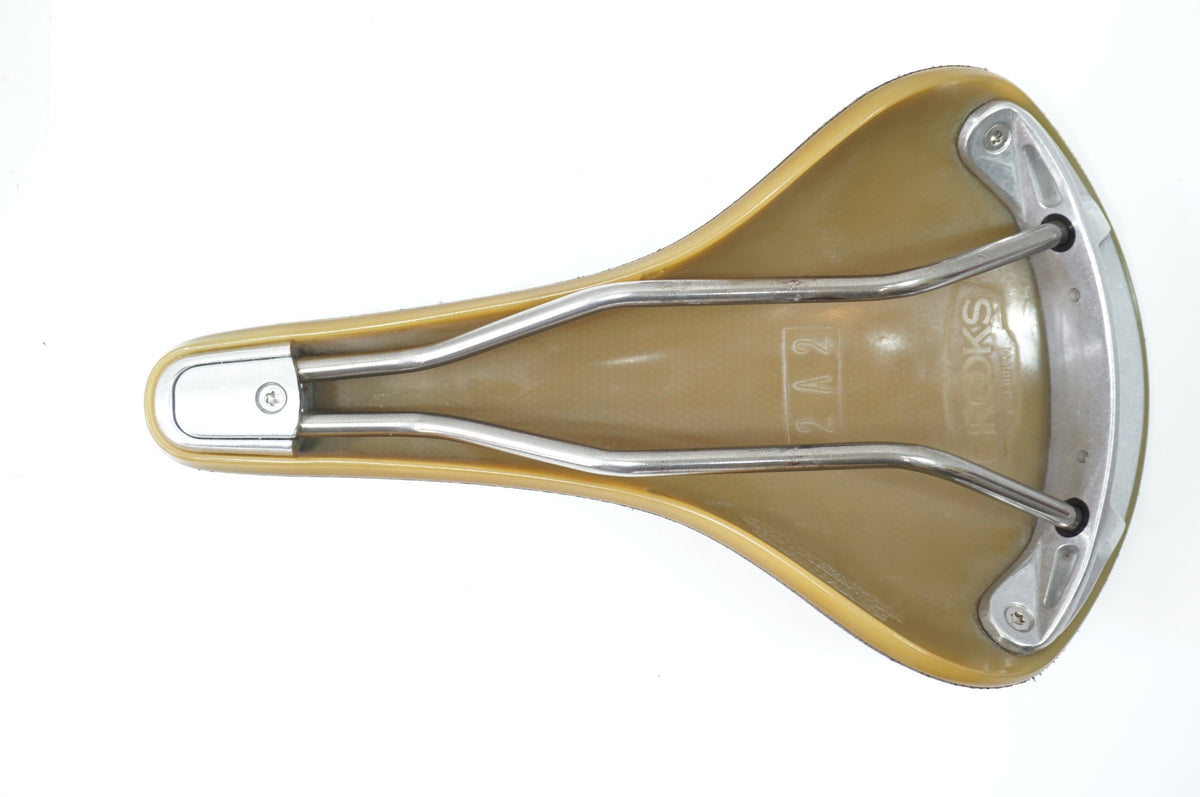 BROOKS 「ブルックス」 CAMBIUM サドル / 世田谷店