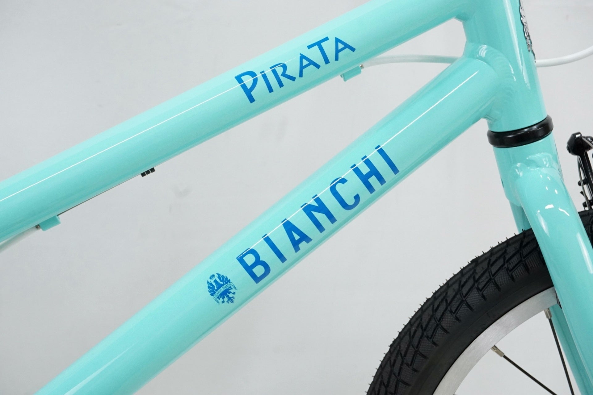 BIANCHI 「ビアンキ」 PIRATA16 2022年モデル キッズバイク / 有明