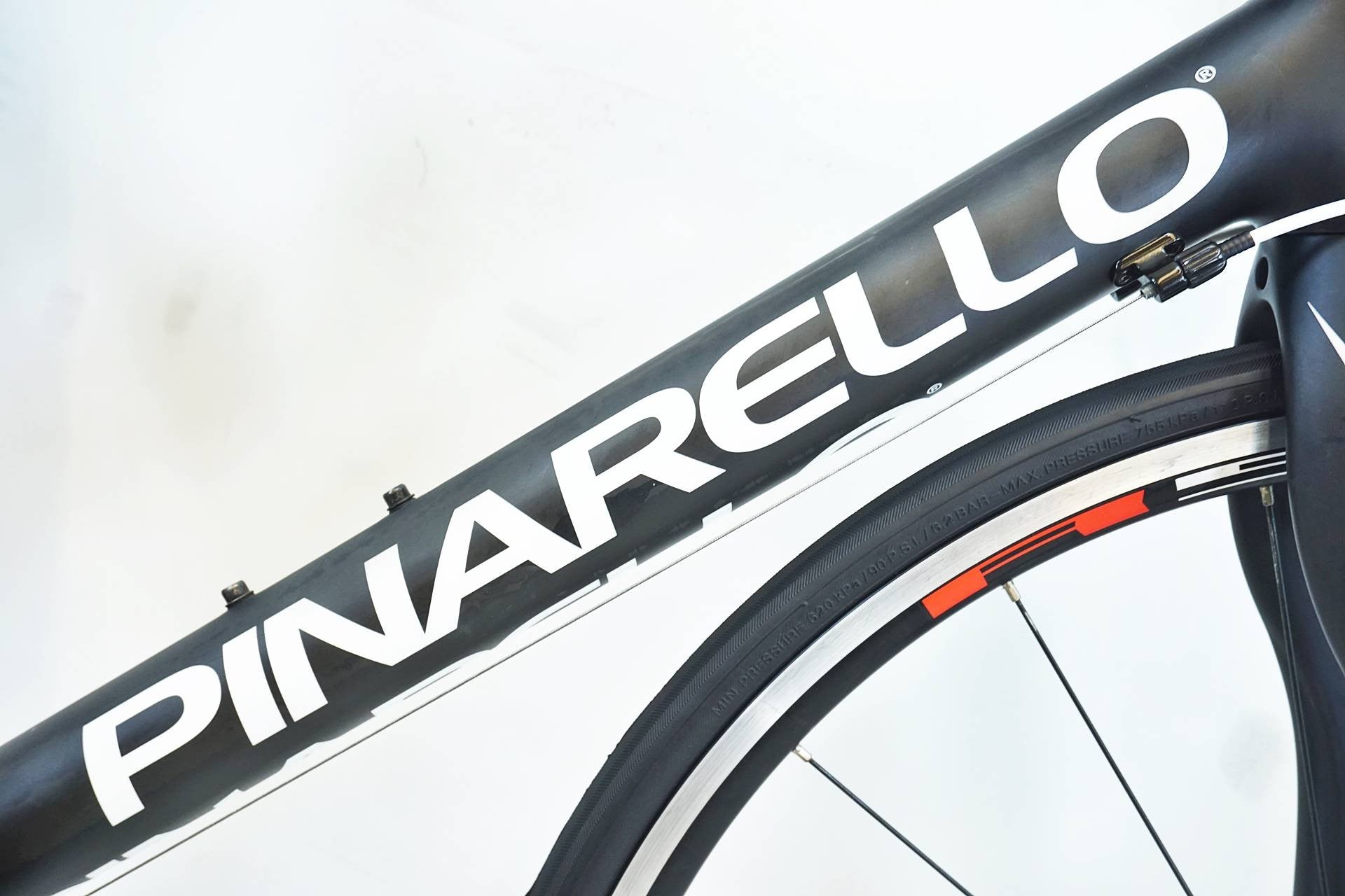 PINARELLO 「ピナレロ」 RAZHA 2014年モデル ロードバイク / 有明ガーデン店