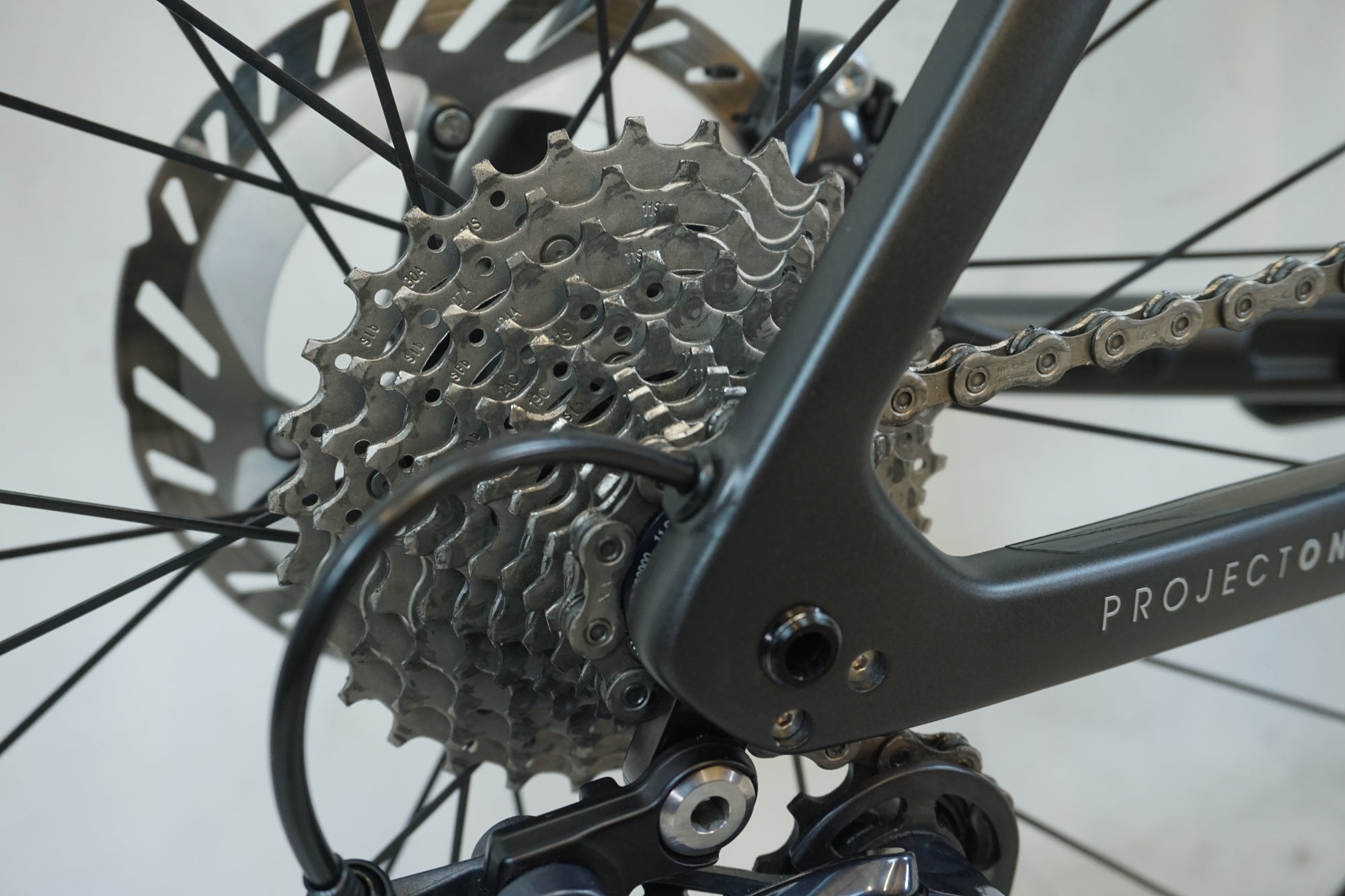 TREK 「トレック」 EMONDA SLR 6 DISC 2021年モデル ロードバイク / 有明ガーデン店
