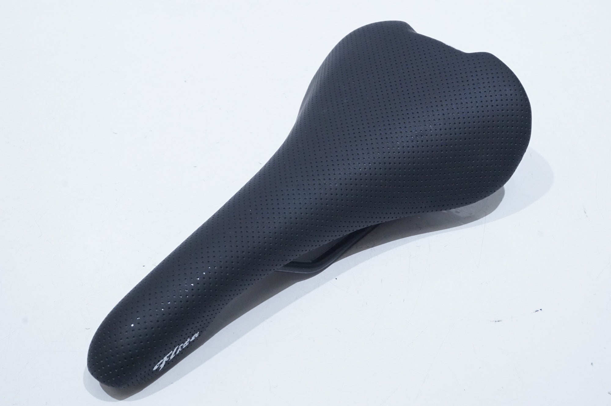 SELLE ITALIA 「セライタリア」 FLITE サドル / 浜松店 ｜ バイチャリ