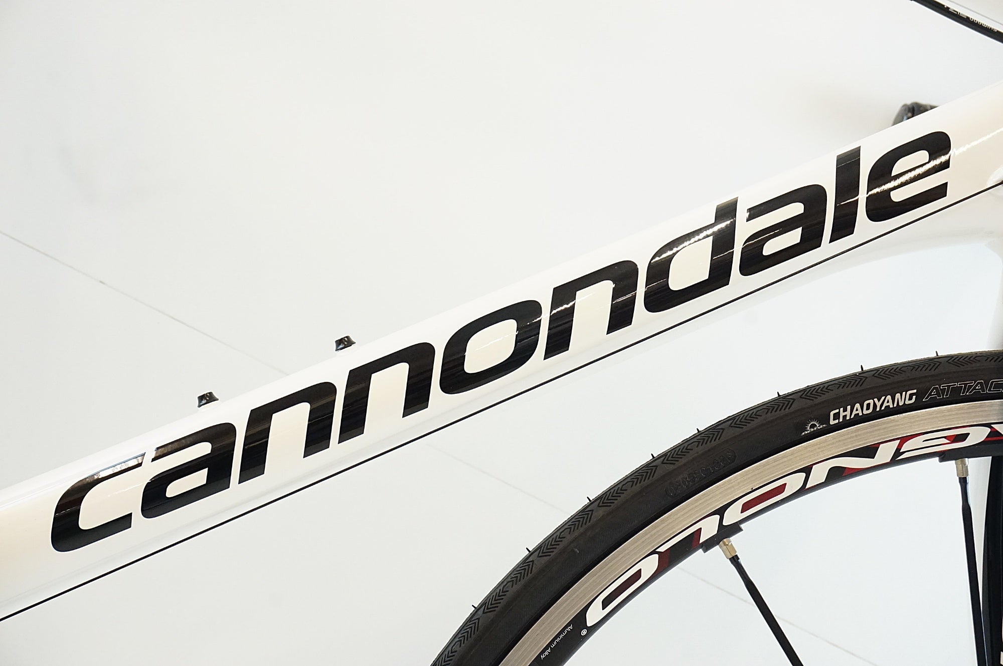 CANNONDALE 「キャノンデール」 CAAD10 2011年モデル ロードバイク