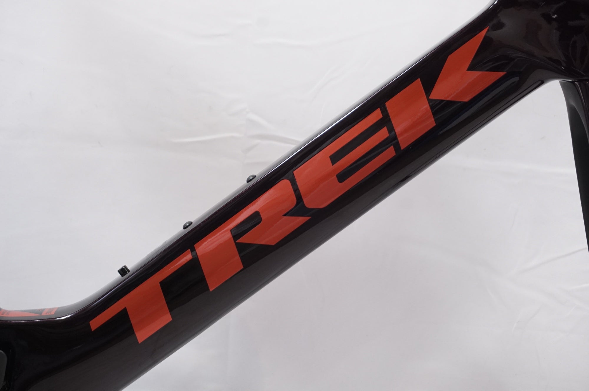 TREK 「トレック」 MADONE SL7 2024年モデル フレームセット / 世田谷店