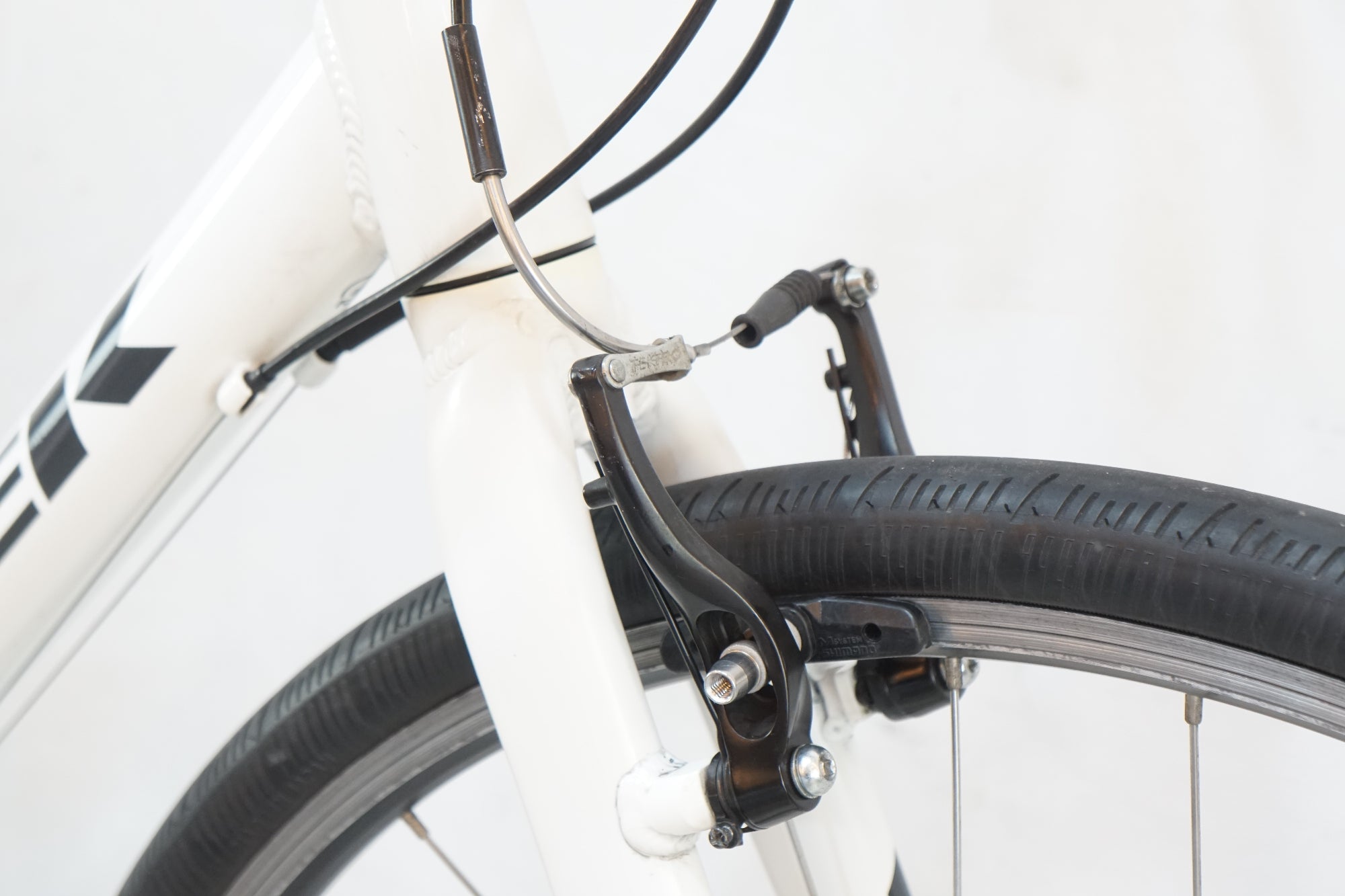TREK 「トレック」 FX2 2019年モデル クロスバイク / バイチャリ浦和ベース