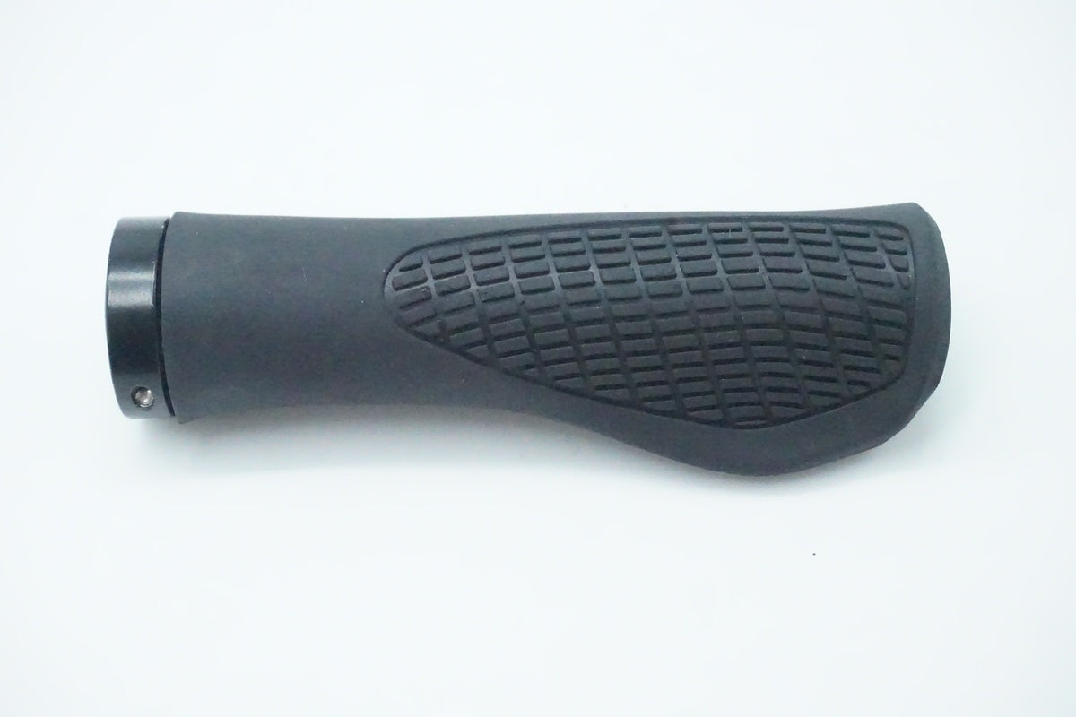 FMFXTRA「エフエムエフエックスティーアールエー」 グリップ/ 京都西院店