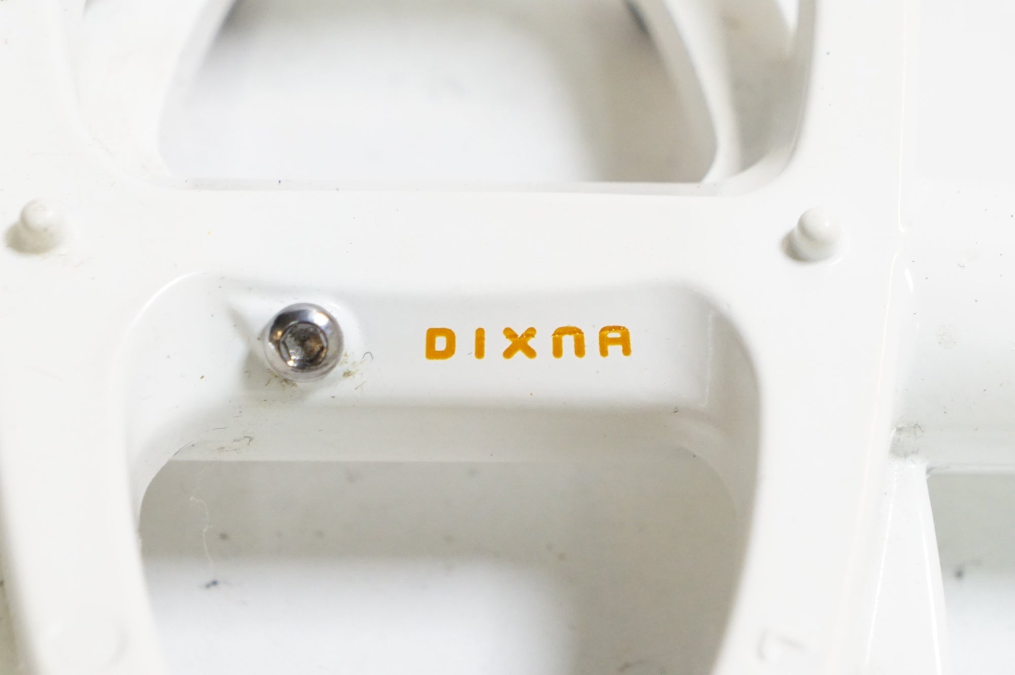 DIXNA 「ディズナ」 フットプリントスポット ペダル / 熊谷本店