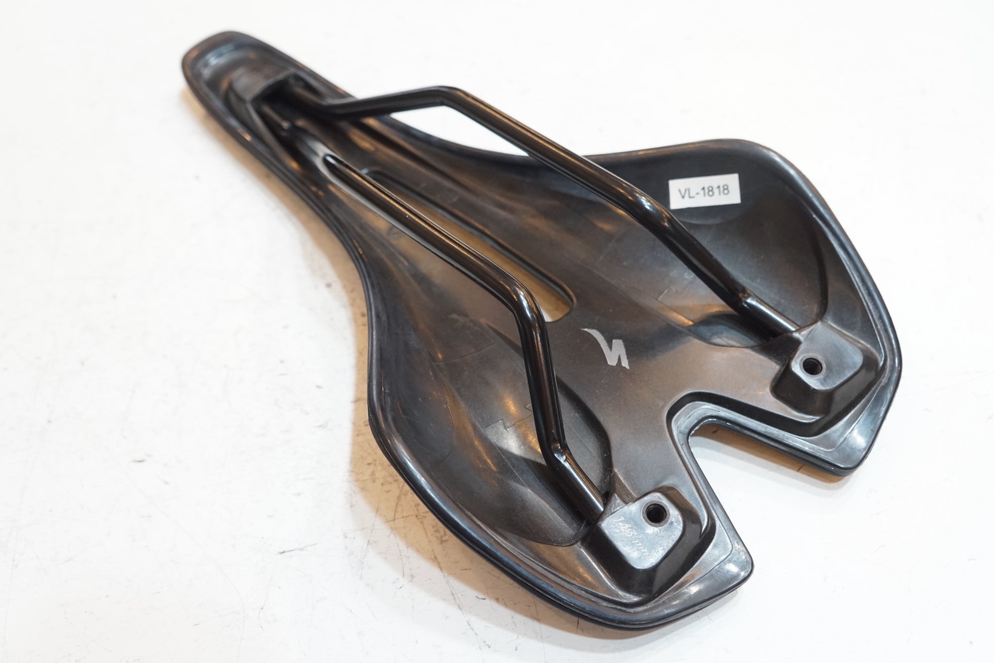 SPECIALIZED 「スペシャライズド」 TOUPÉ COMP GEL 143mm サドル / バイチャリ浦和ベース