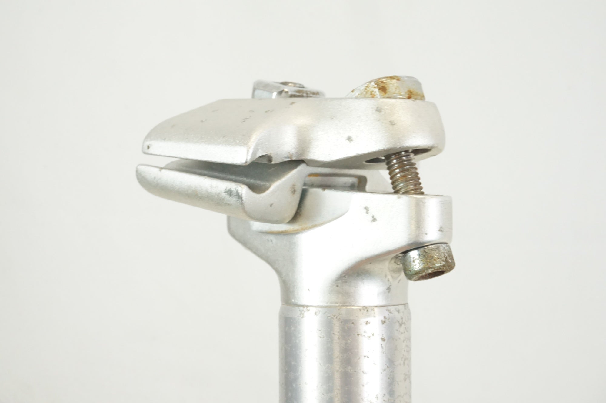 SUNTOUR 「サンツアー」 SUPERBE PRO NJS φ27.0 200mmシートポスト / 宇都宮店