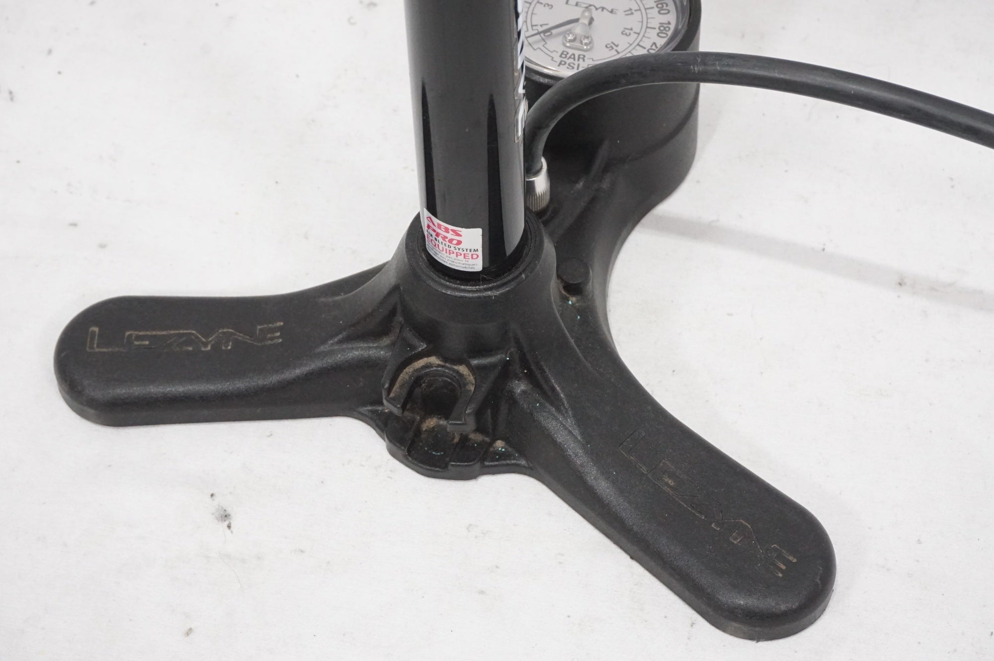 LEZYNE 「レザイン」 SPORT FLOOR DRIVE フロアポンプ  / AKIBA店