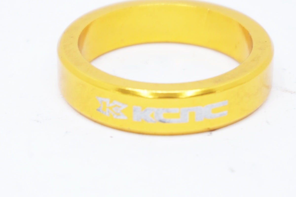 KCNC 「ケーシーエヌシー」 8mm コラムスペーサー / 大阪美原北インター店