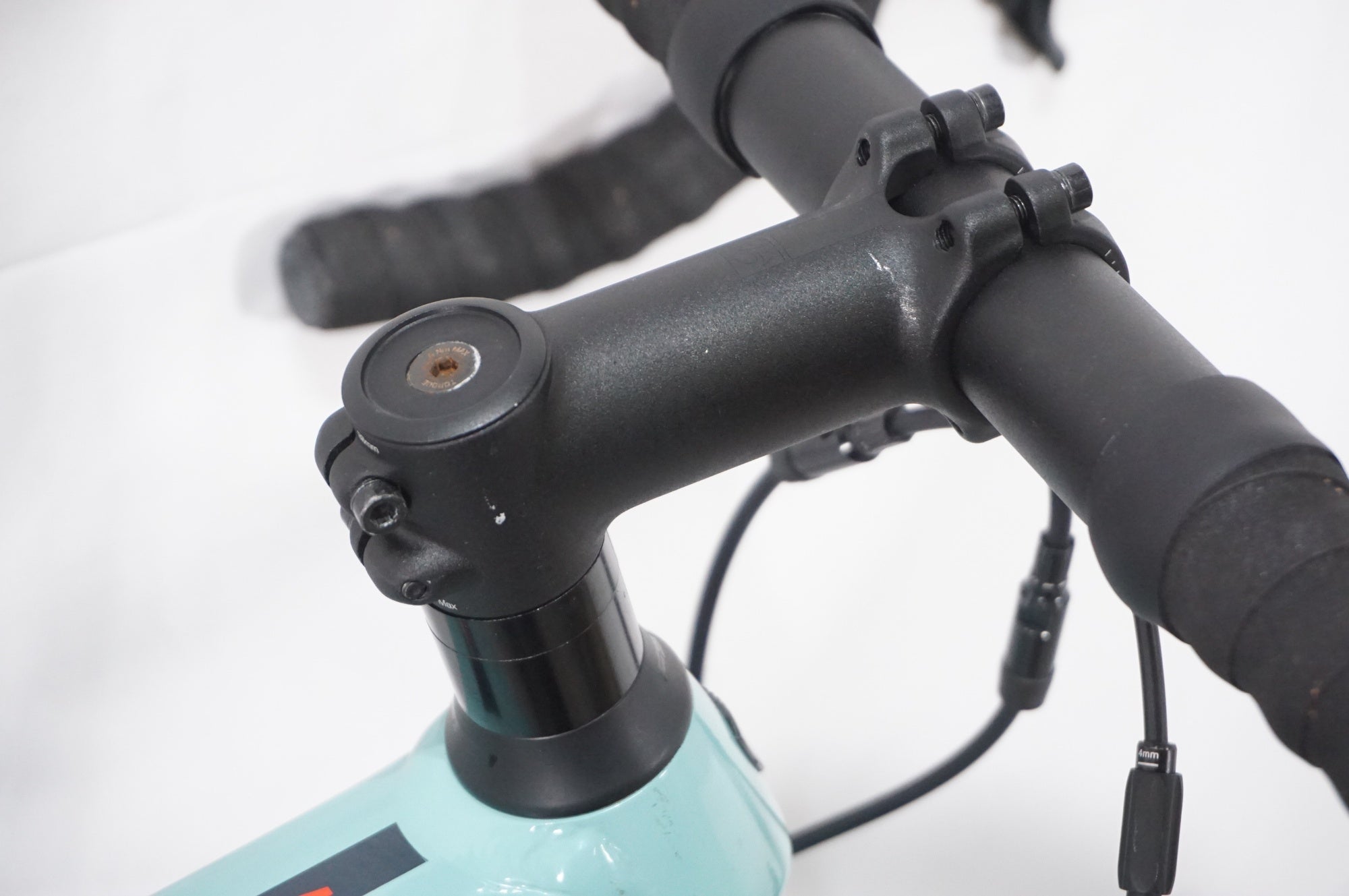 TREK 「トレック」 DOMANE AL4 GEN4 2023年モデル ロードバイク / AKIBA店