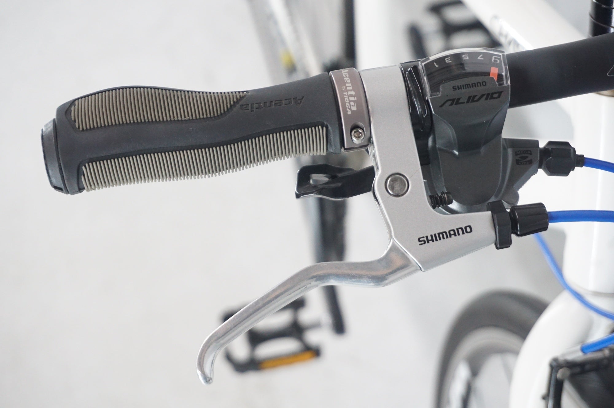 LOUIS GARNEAU 「ルイガノ」 CHASSE 2011年モデル クロスバイク / 阪急