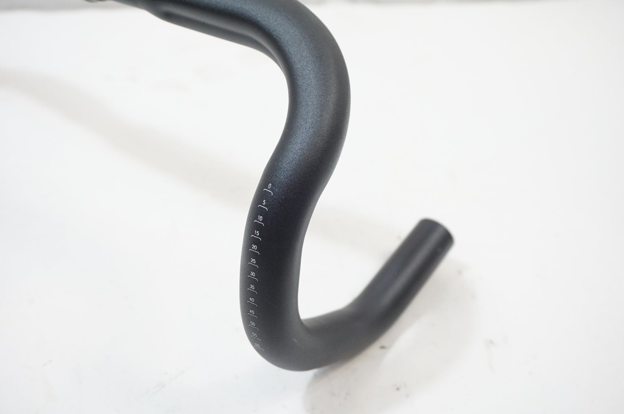 SPECIALIZED 「スペシャライズド」 ZERTZ Φ31.8 380-405mm ハンドル