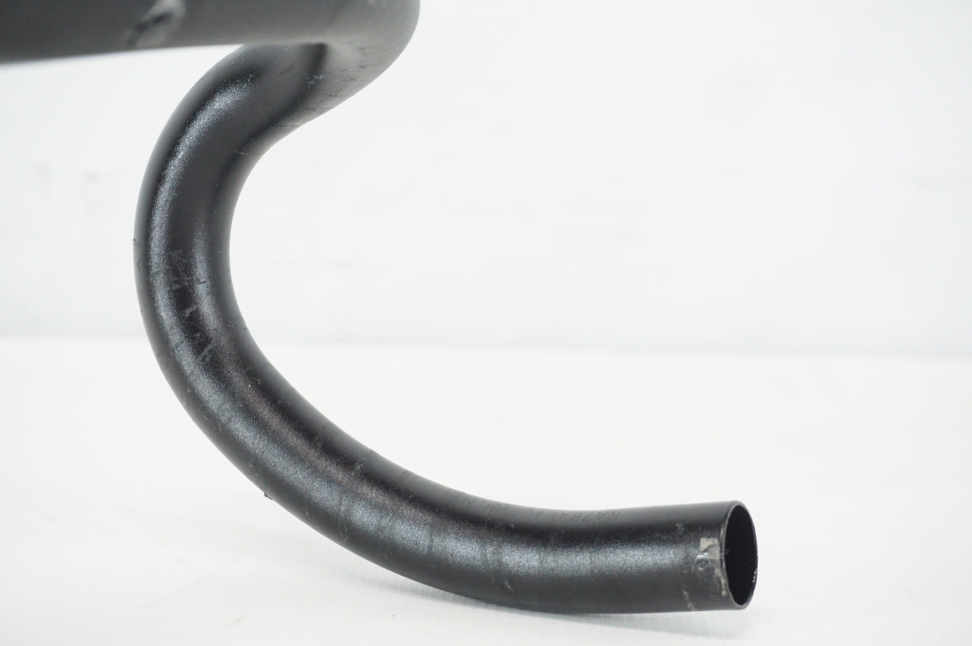 SYNCROS 「シンクロス」 RR2.0 φ31.8 400mm ハンドル / 阪急塚口店