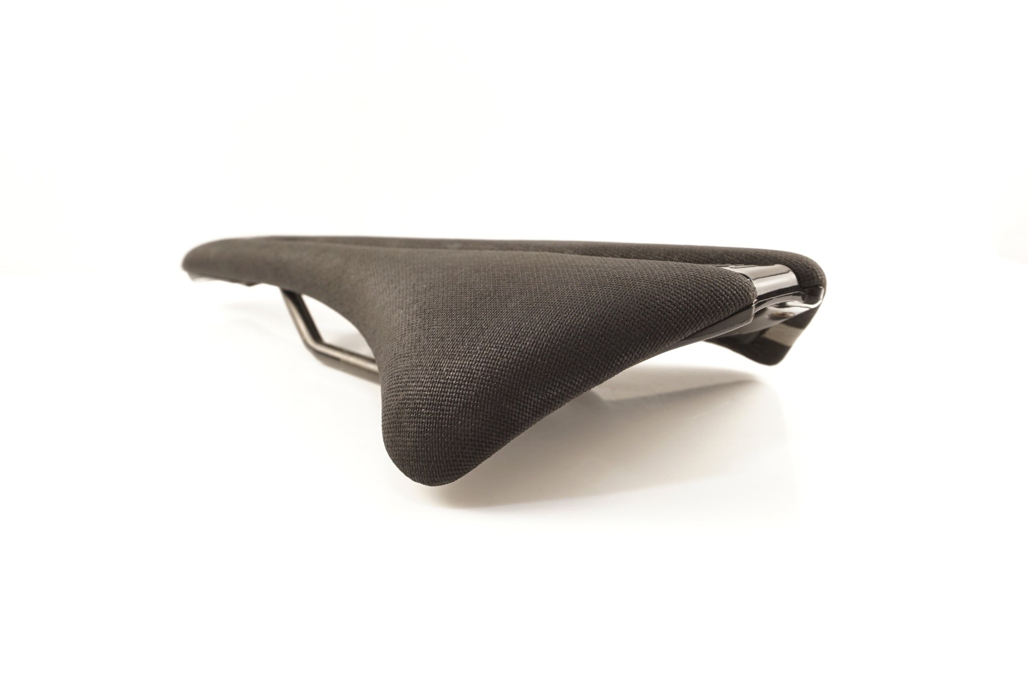 SELLE SAN MARCO 「セラサンマルコ」 MANTRA WIDE サドル / 中目黒店