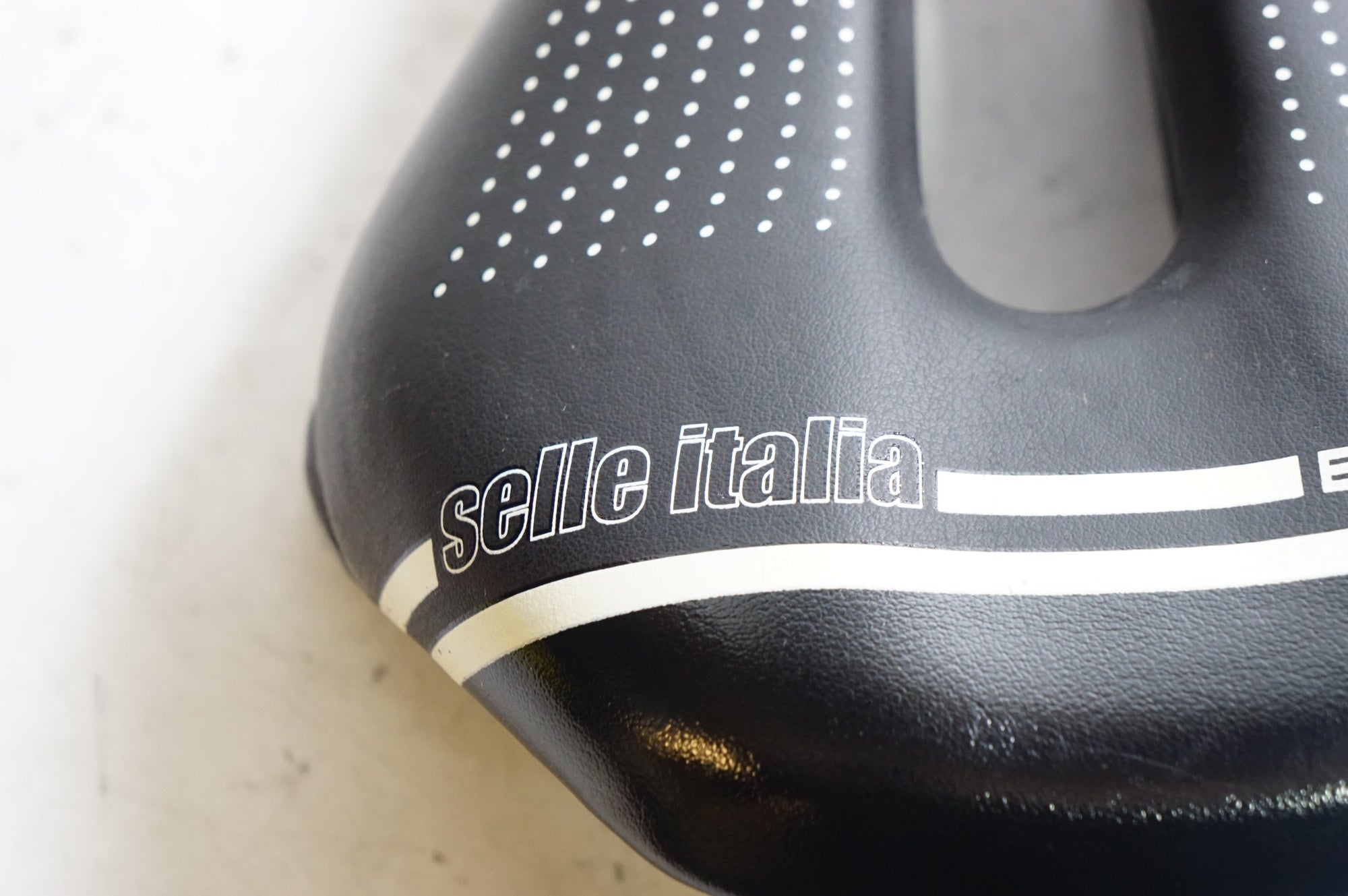 SELLE ITALIA 「セライタリア」 NOVUS BOOST サドル / 熊谷本店