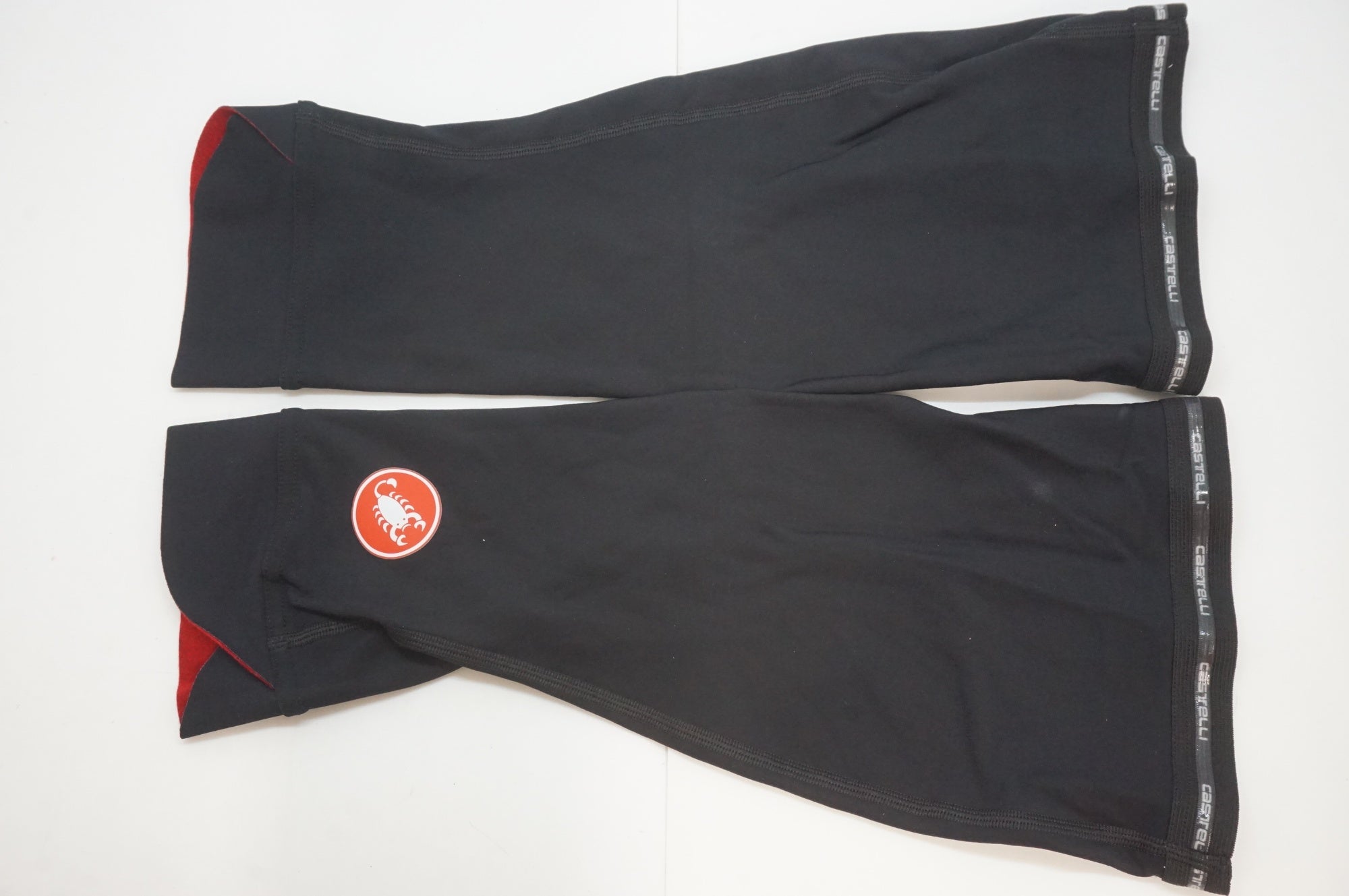 CASTELLI 「カステリ」 Mサイズ レッグカバー / 福岡店