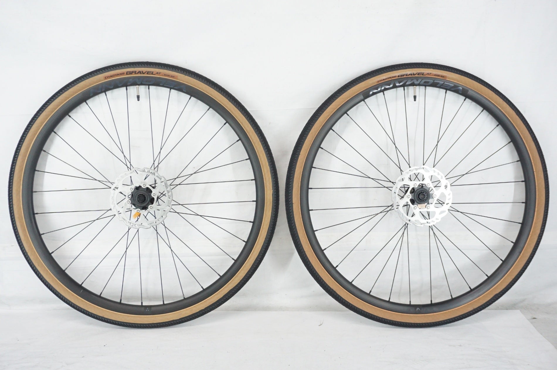 VELOMANN 「ヴェロマーン」 GD24 シマノ11S ホイールセット / 阪急塚口店