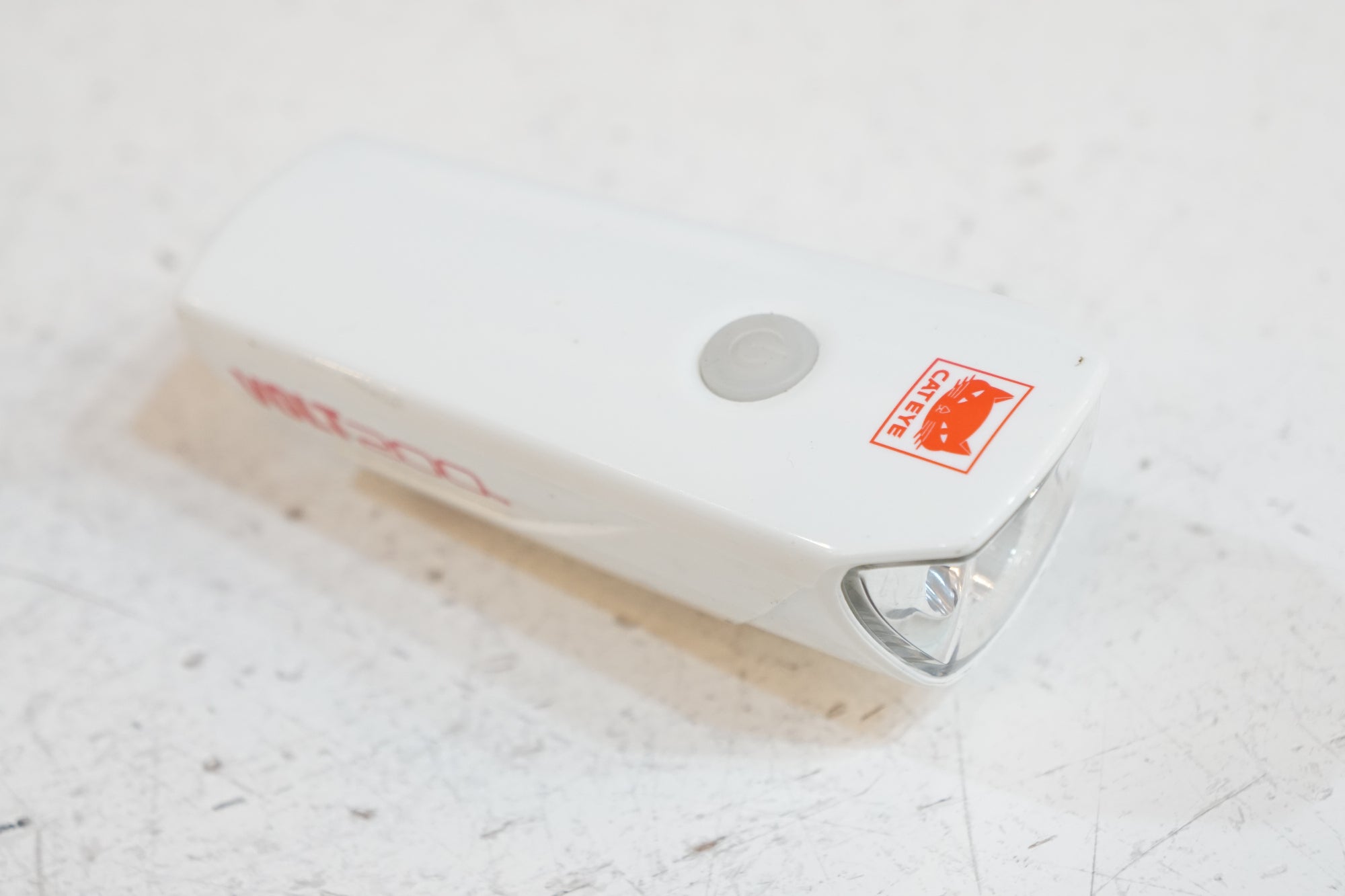 CATEYE 「キャットアイ」 VOLT200 フロントライト / バイチャリ浦和ベース