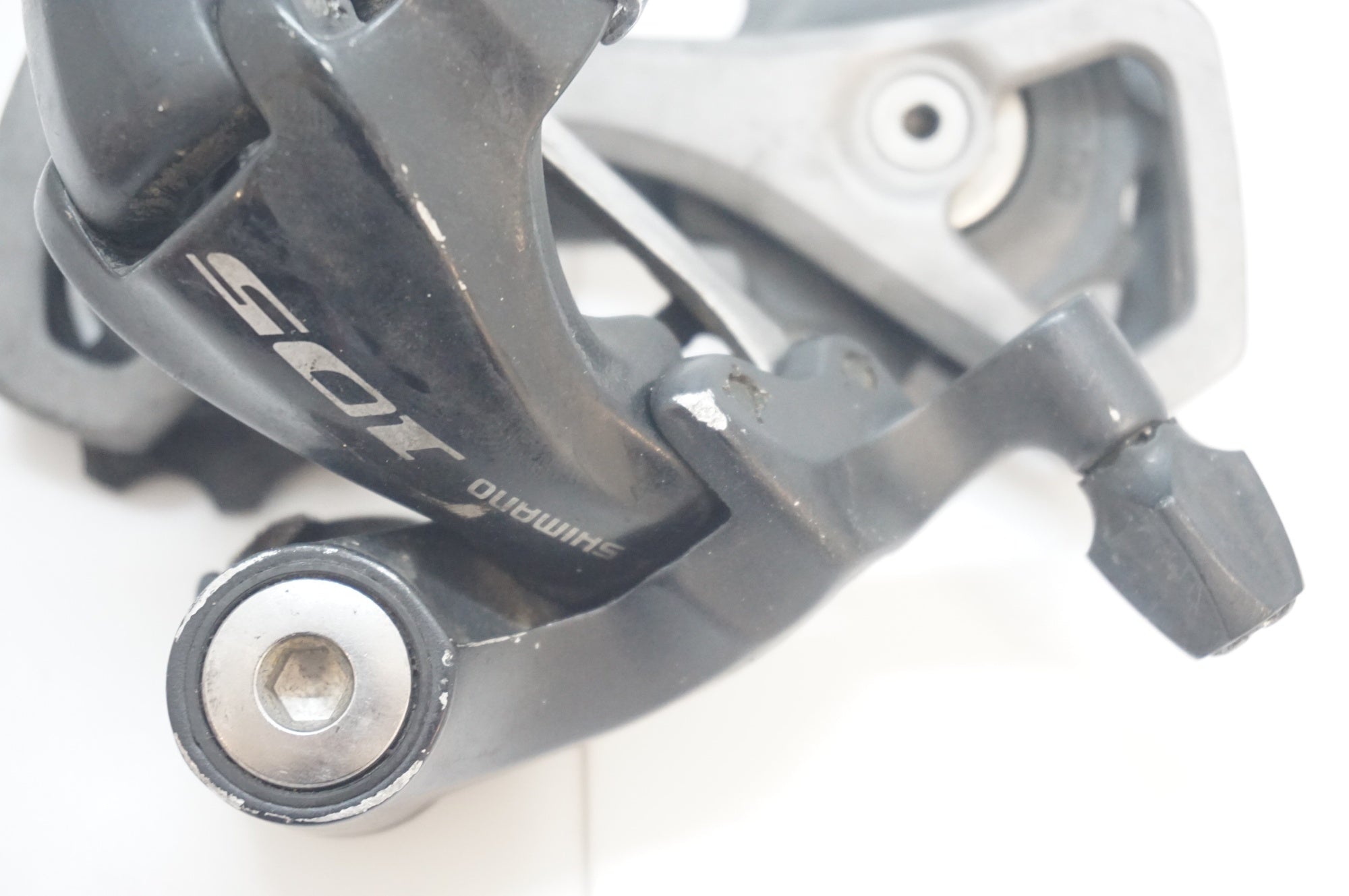 SHIMANO 「シマノ」 105 RD-5701 リアディレイラー / 福岡店