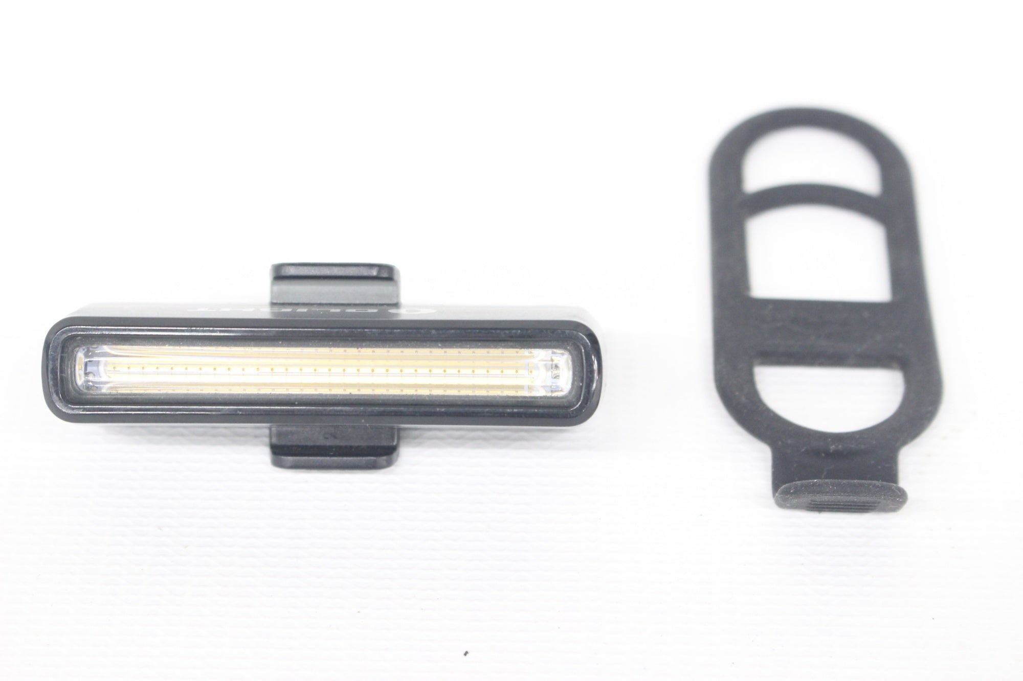 OLIGHT 「オーライト」 SEEMEE 30 C リアライト / 阪急塚口店