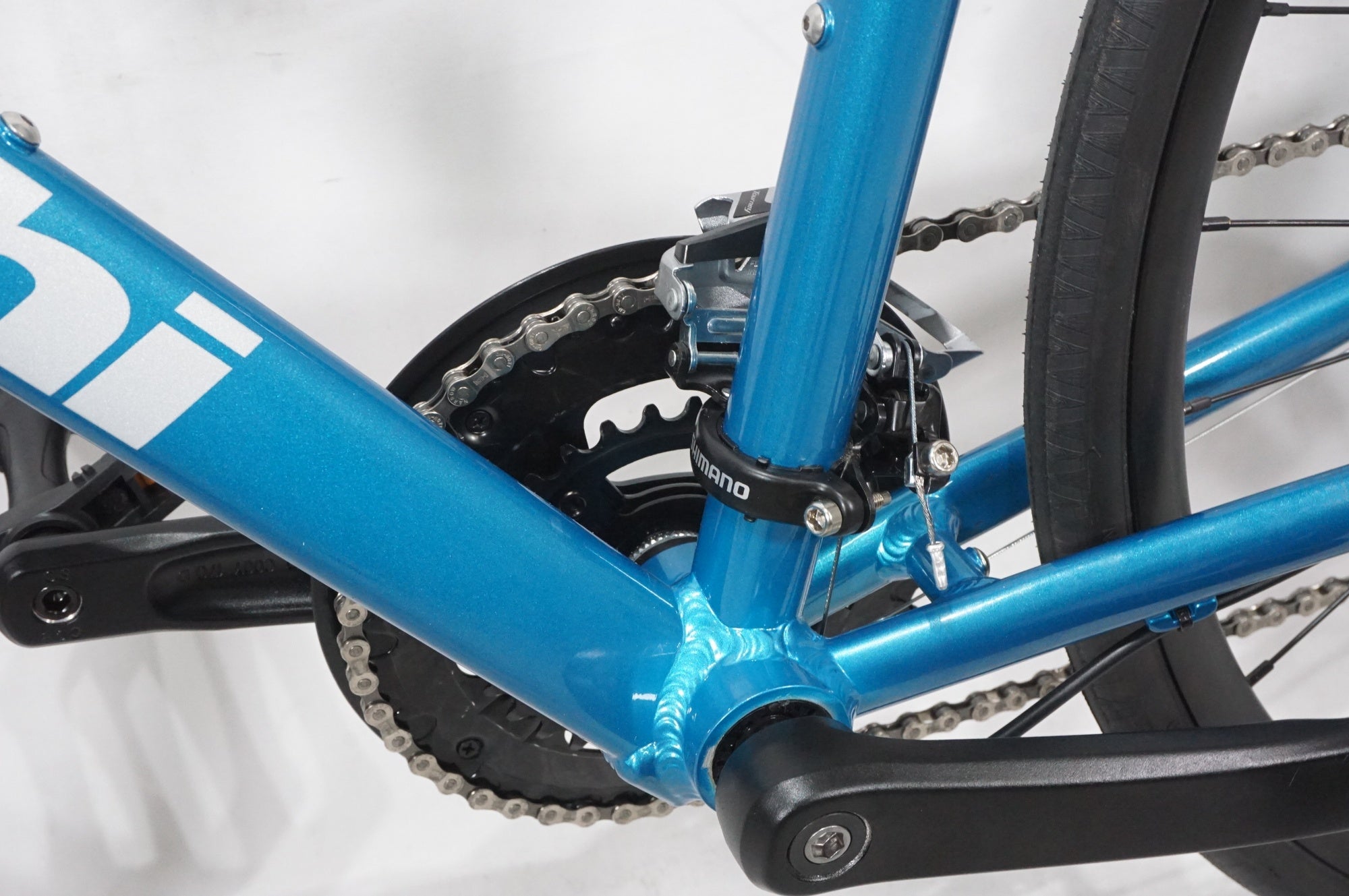 BIANCHI 「ビアンキ」 ROMA3 DISC 2022年モデル クロスバイク / AKIBA店