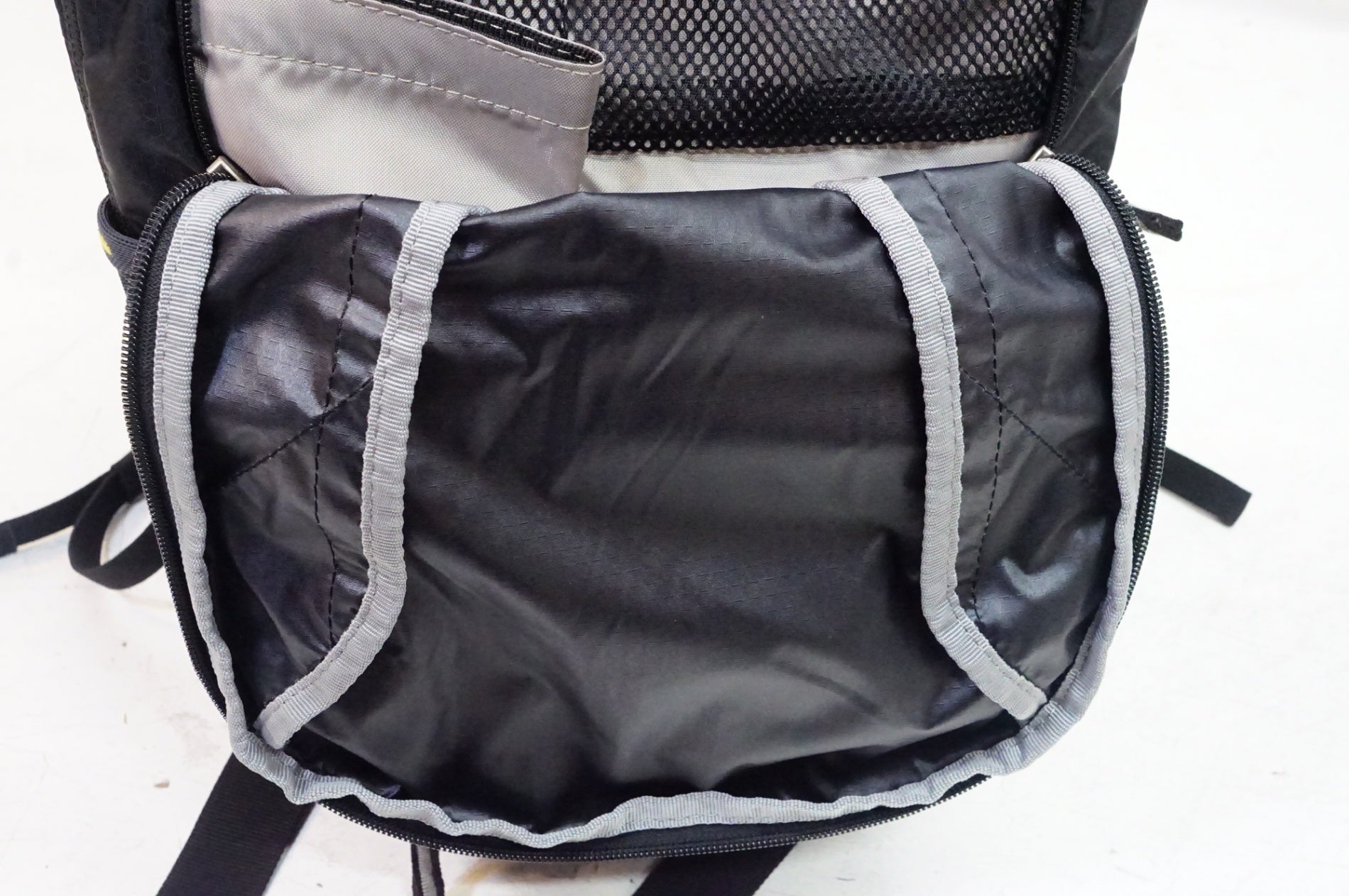 DEUTER 「ドイター」 RACE EXP AIR 14+3 バックパック / 熊谷