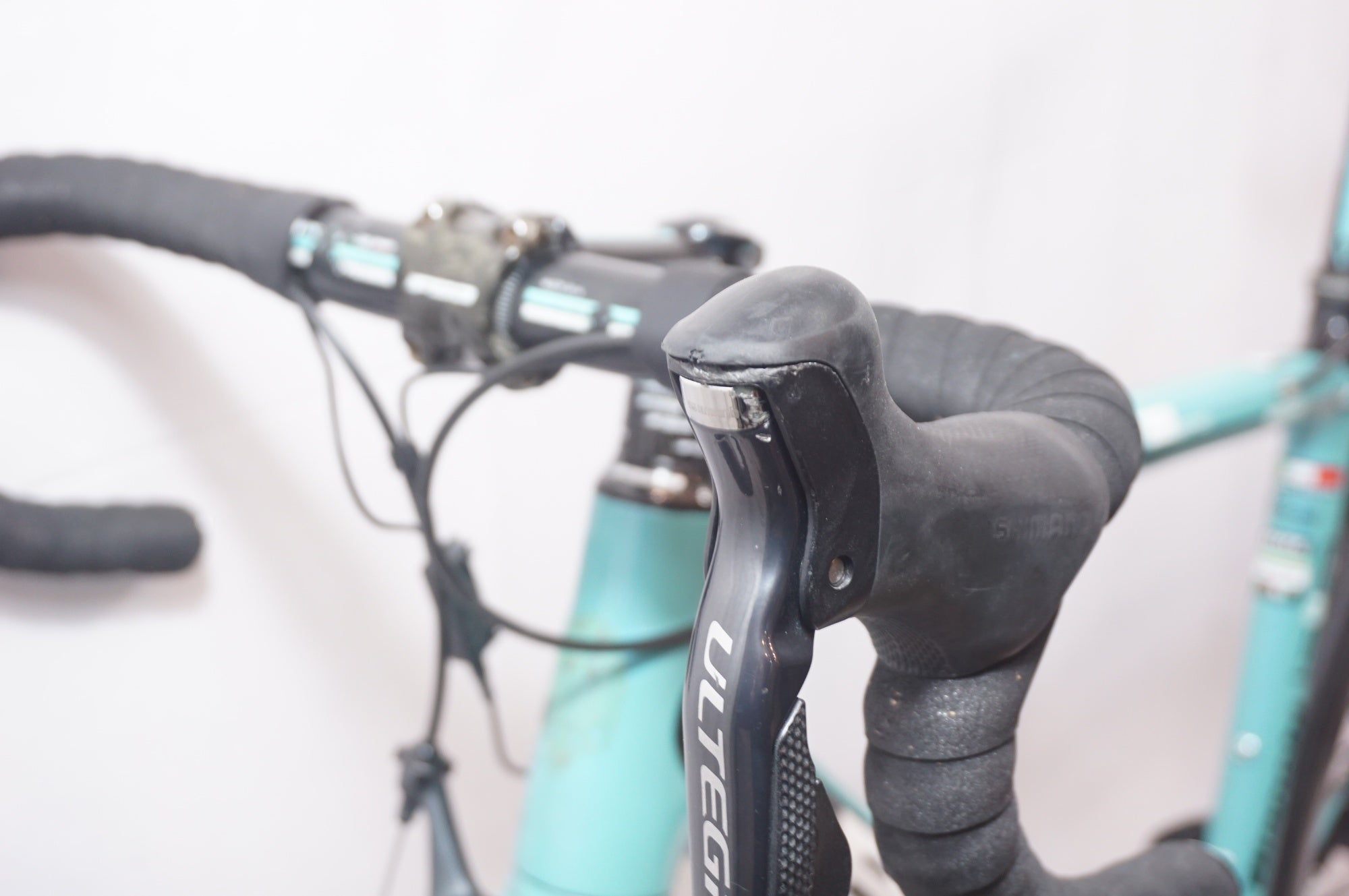 BIANCHI 「ビアンキ」 SEMPRE PRO 2013年モデル ロードバイク / 世田谷 BIANCHI 「ビアンキ」 SEMPRE PRO 2013年モデル ロードバイク / 世田谷