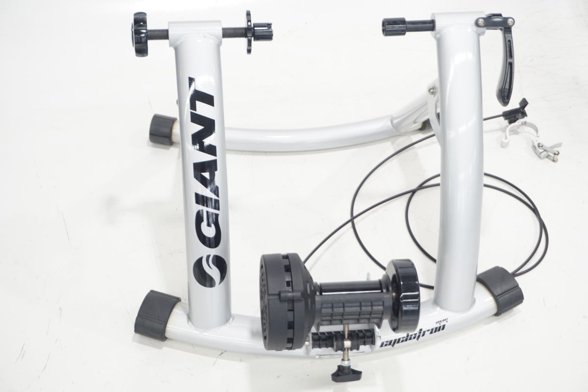GIANT 「ジャイアント」 CYCLOTRON MAG サイクルトレーナー / 滋賀大津店