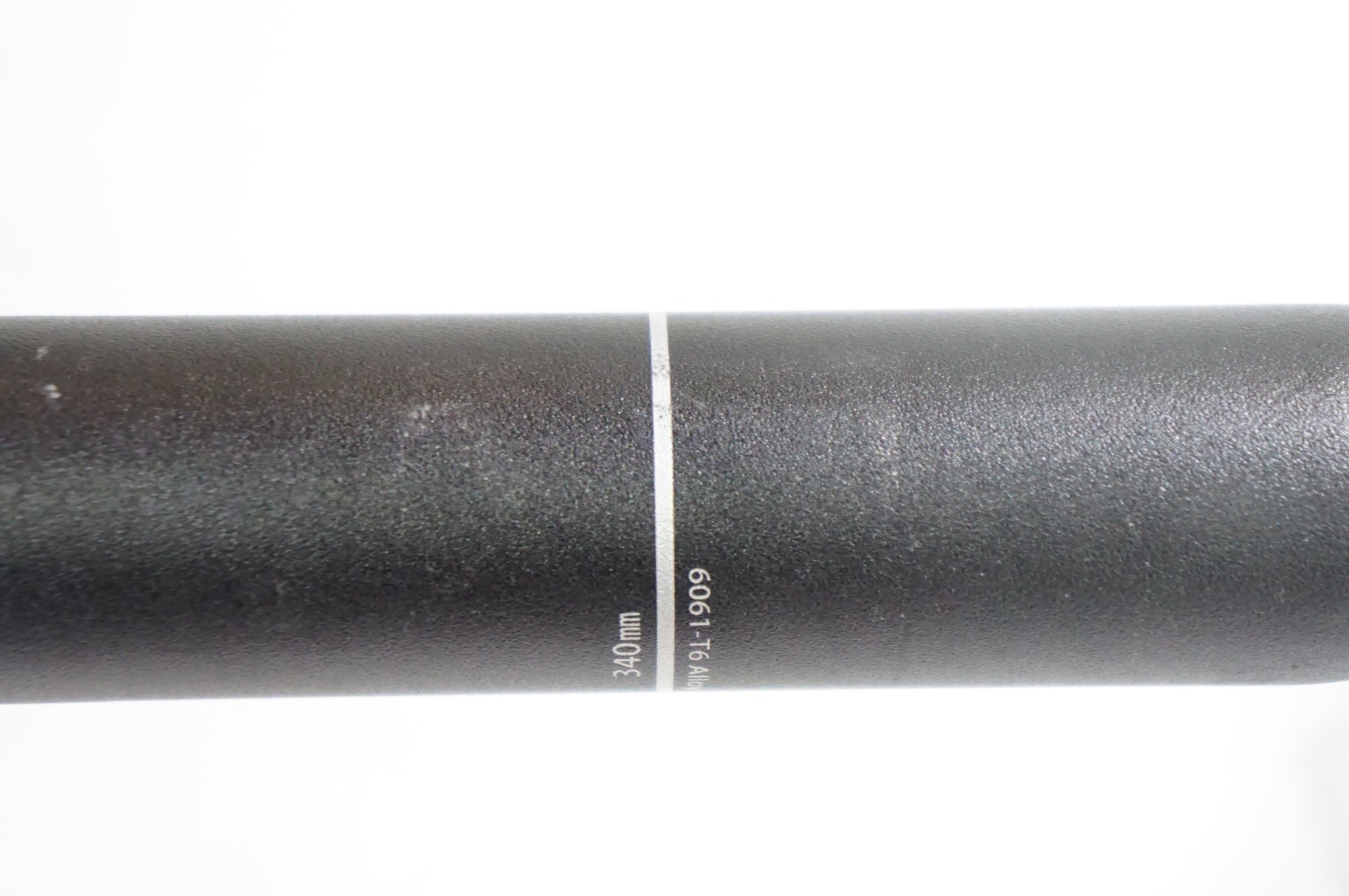 DIXNA 「ディズナ」 J-FIT EVERSION 2 φ31.8 340mm ハンドル / 熊谷本店