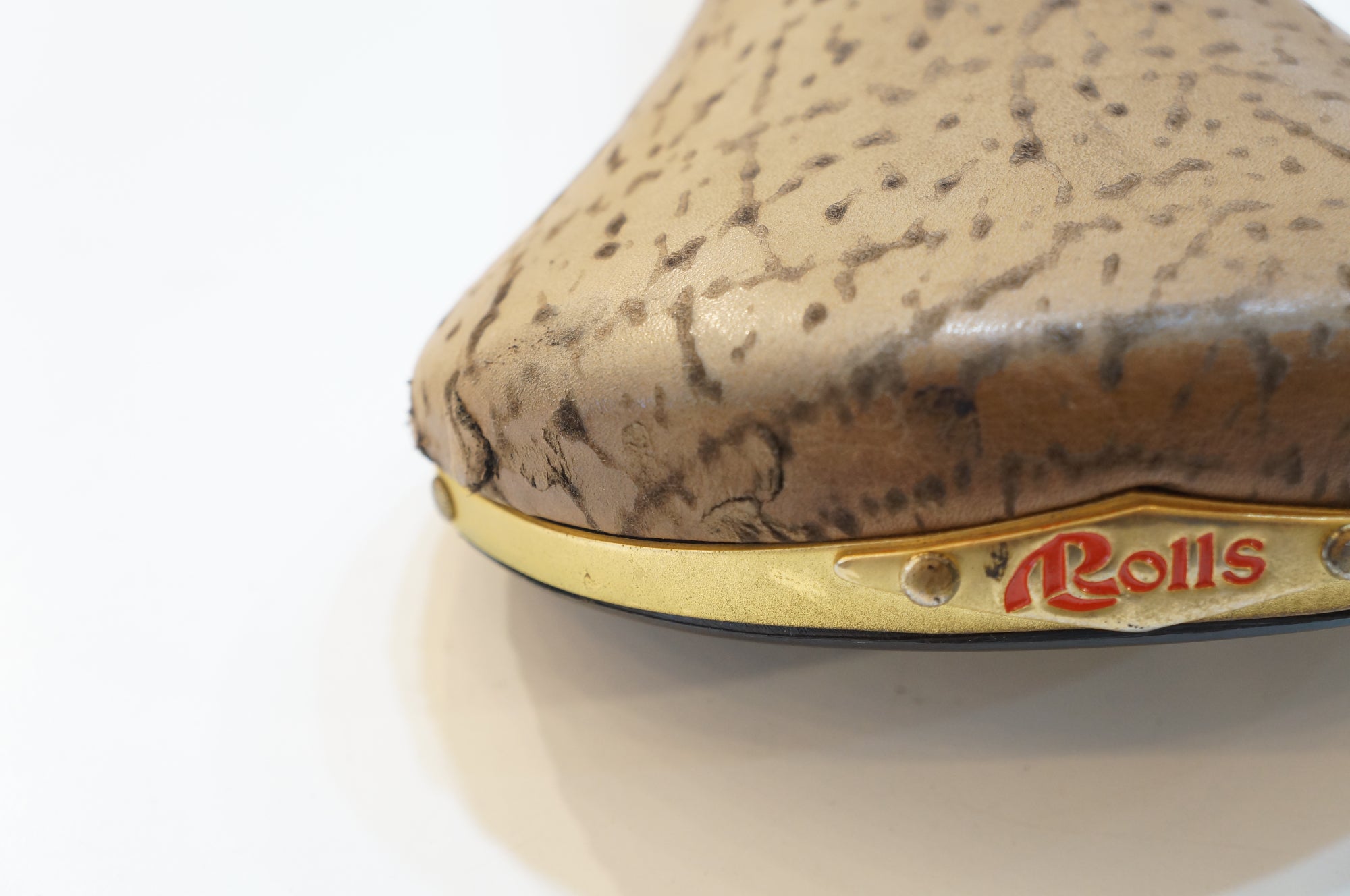 SELLE SAN MARCO 「セラ サンマルコ」 ROLLS サドル / バイチャリ浦和ベース