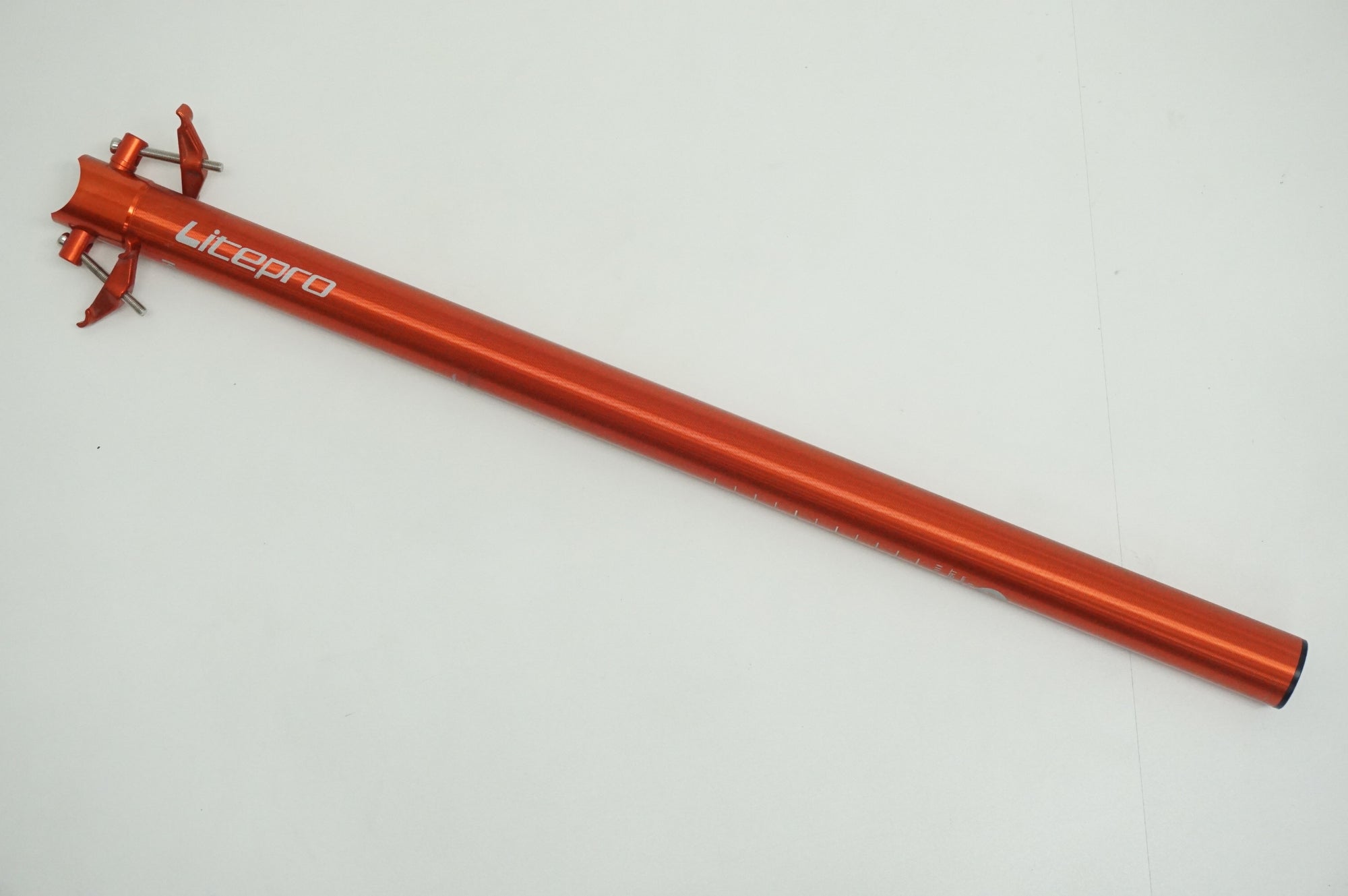 LITEPRO 「ライトプロ」 A61 φ33.9　600mm シートポスト / 福岡店